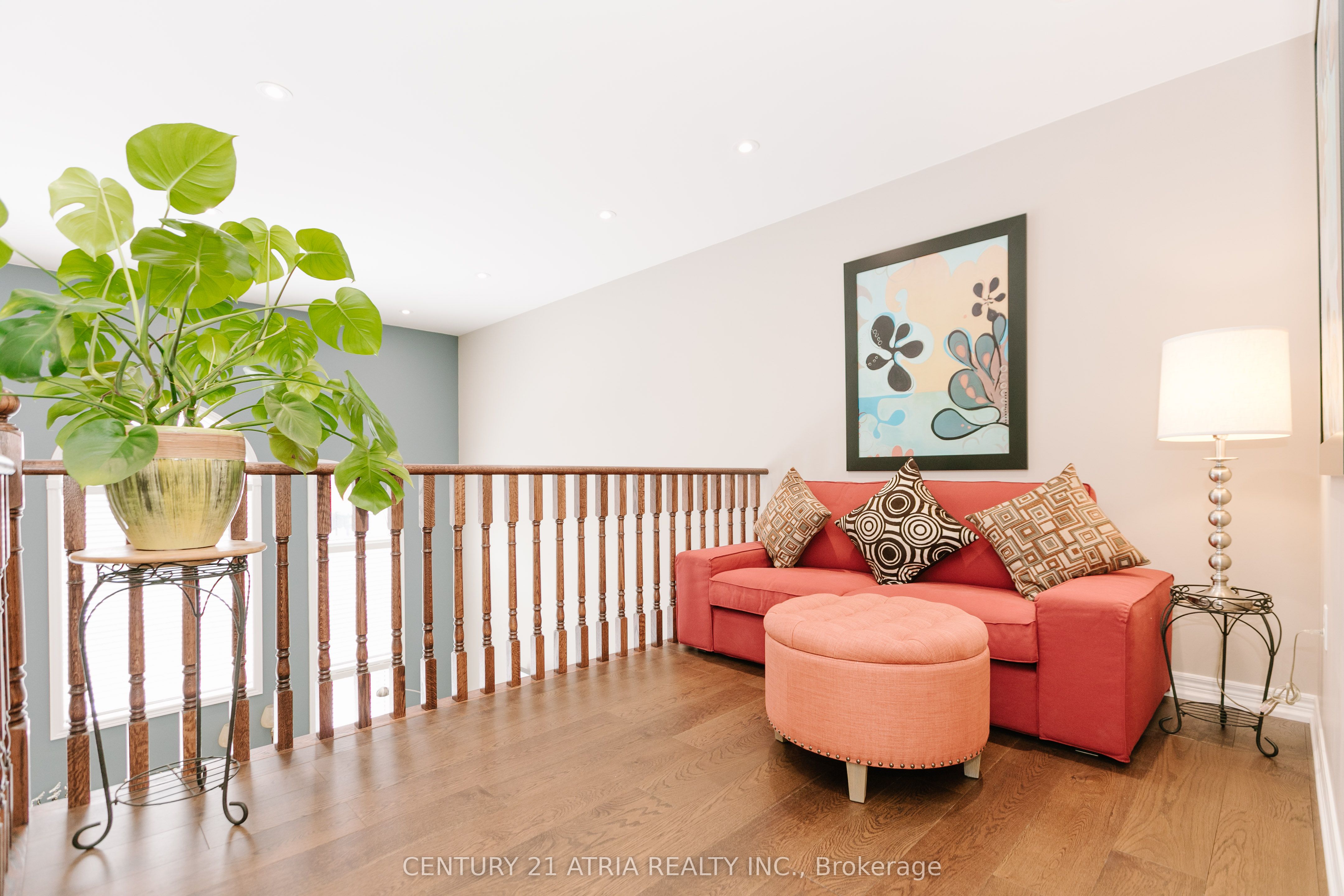 73 Thornlodge Drive Property Photo 20