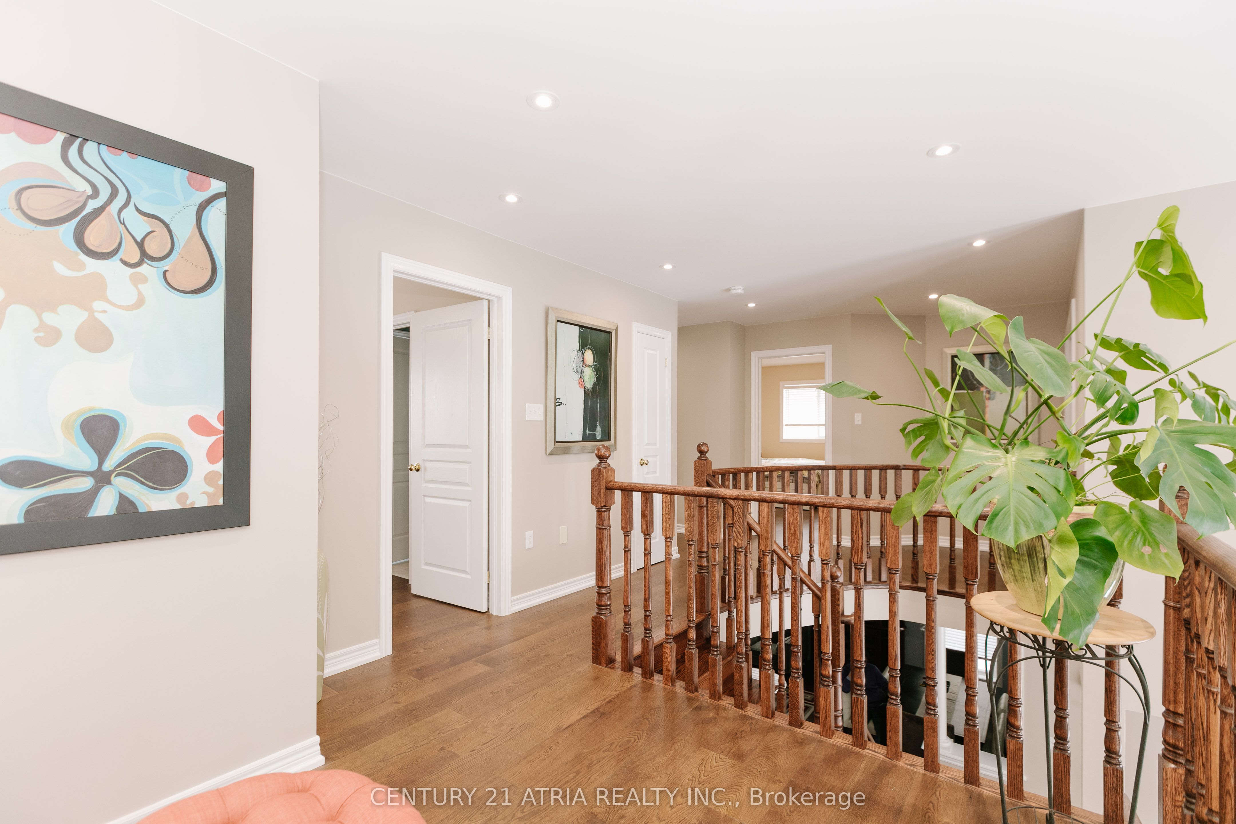 73 Thornlodge Drive Property Photo 22
