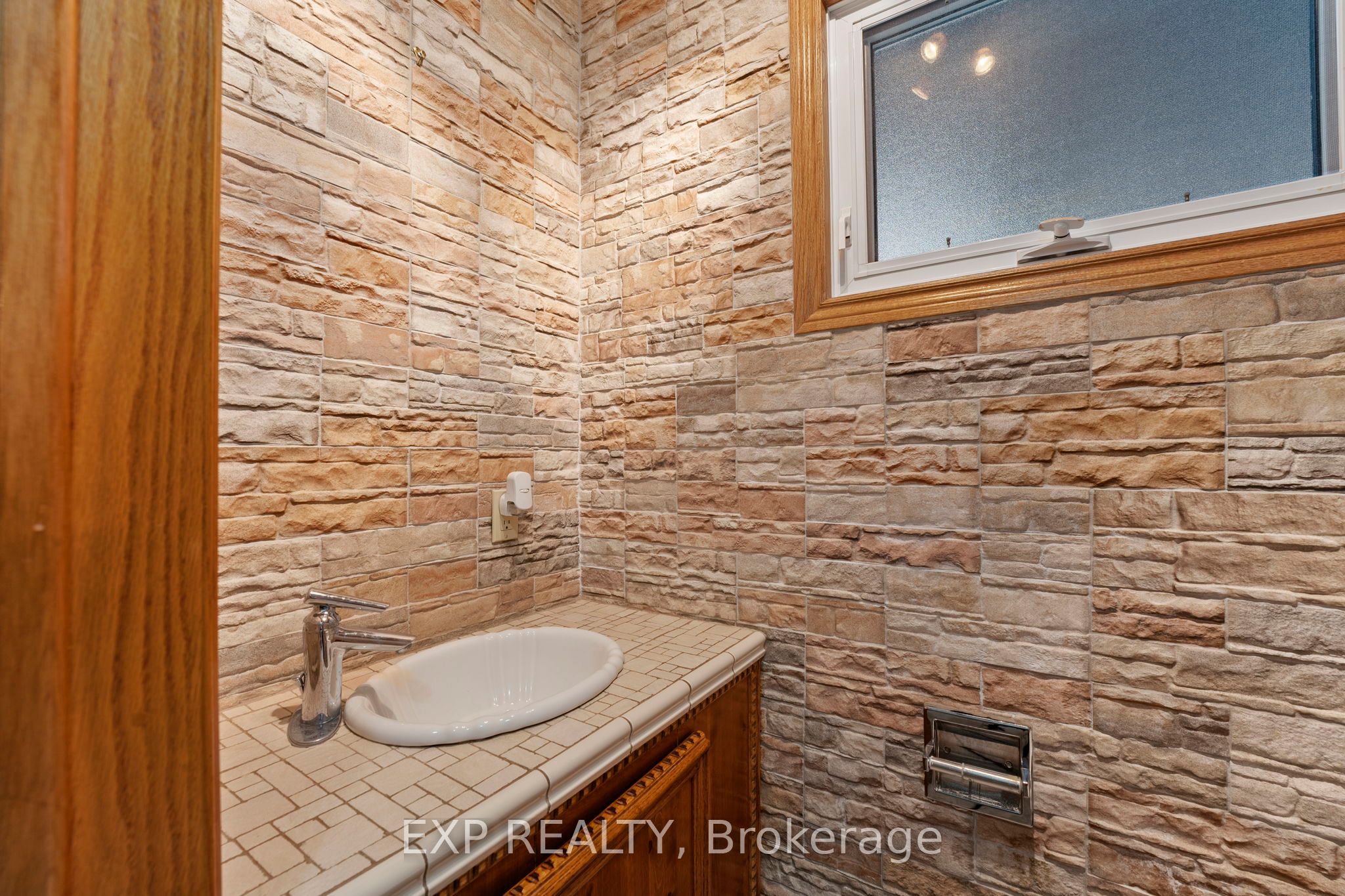 2866 20th Sideroad Property Photo 13