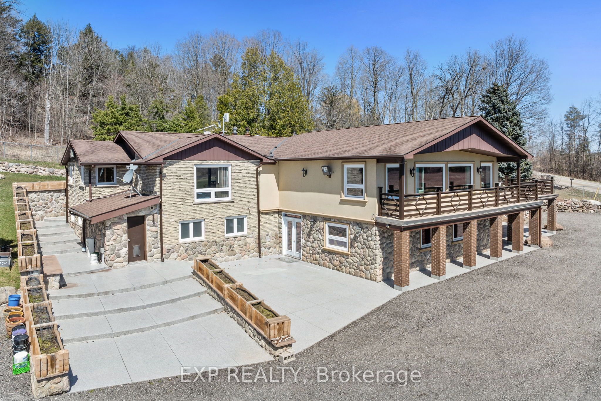 2866 20th Sideroad Property Photo 40