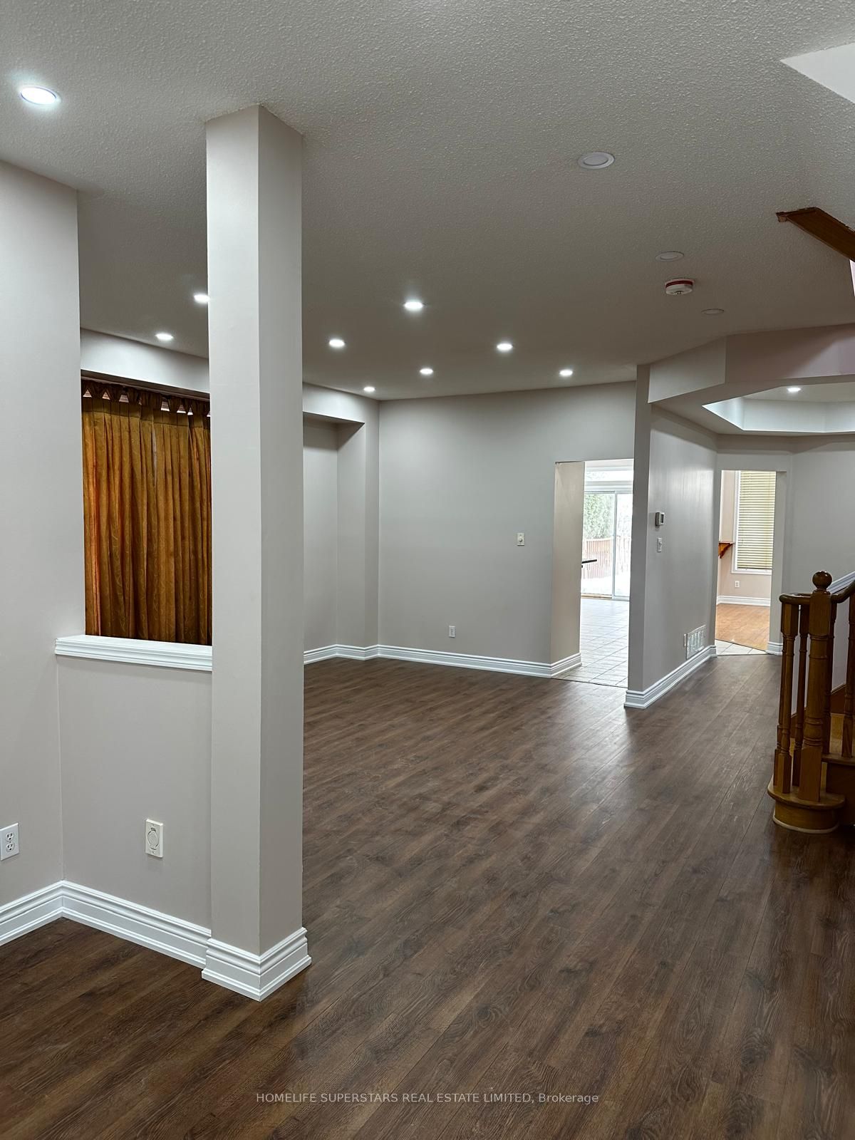36 Lady Fern Drive Property Photo 5
