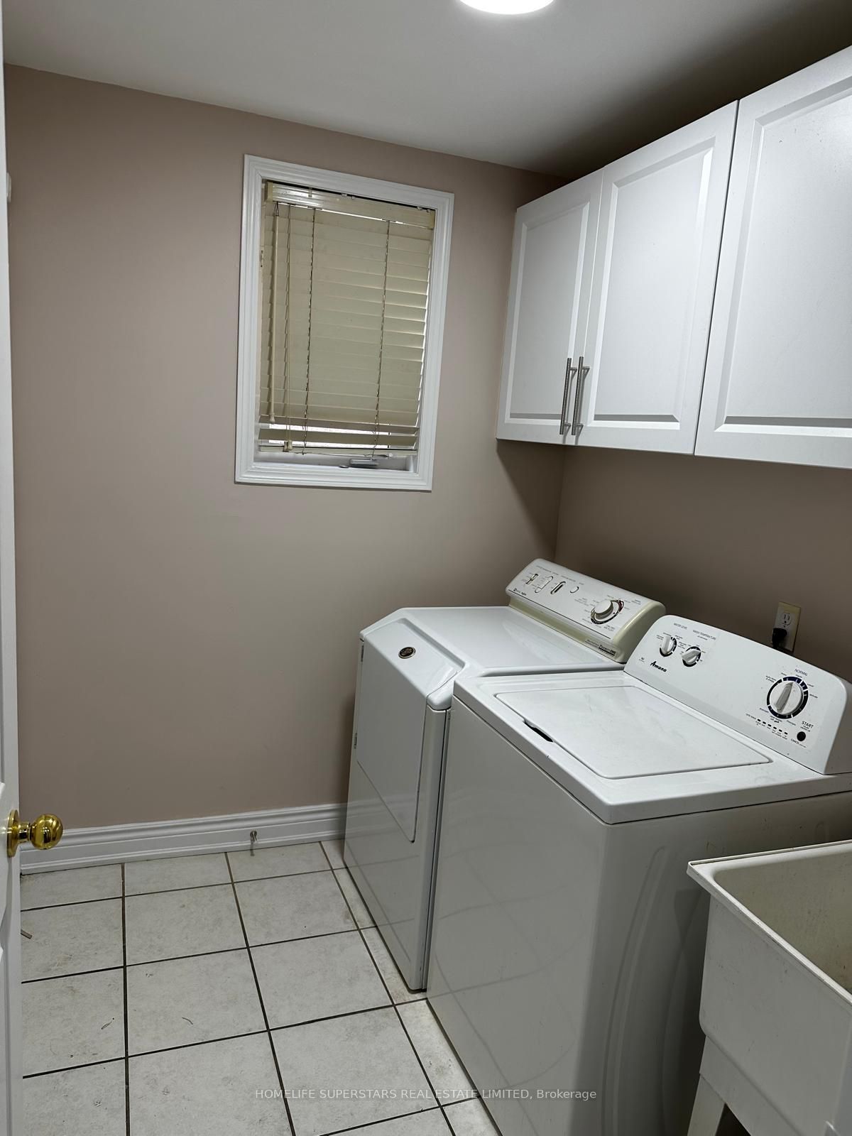 36 Lady Fern Drive Property Photo 11