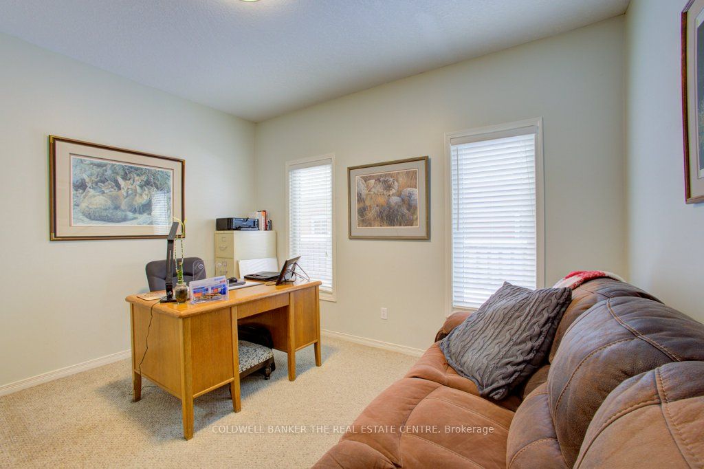80 Armeda Clow Crescent Property Photo 7
