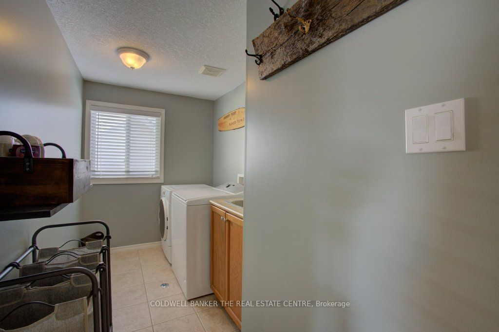 80 Armeda Clow Crescent Property Photo 37