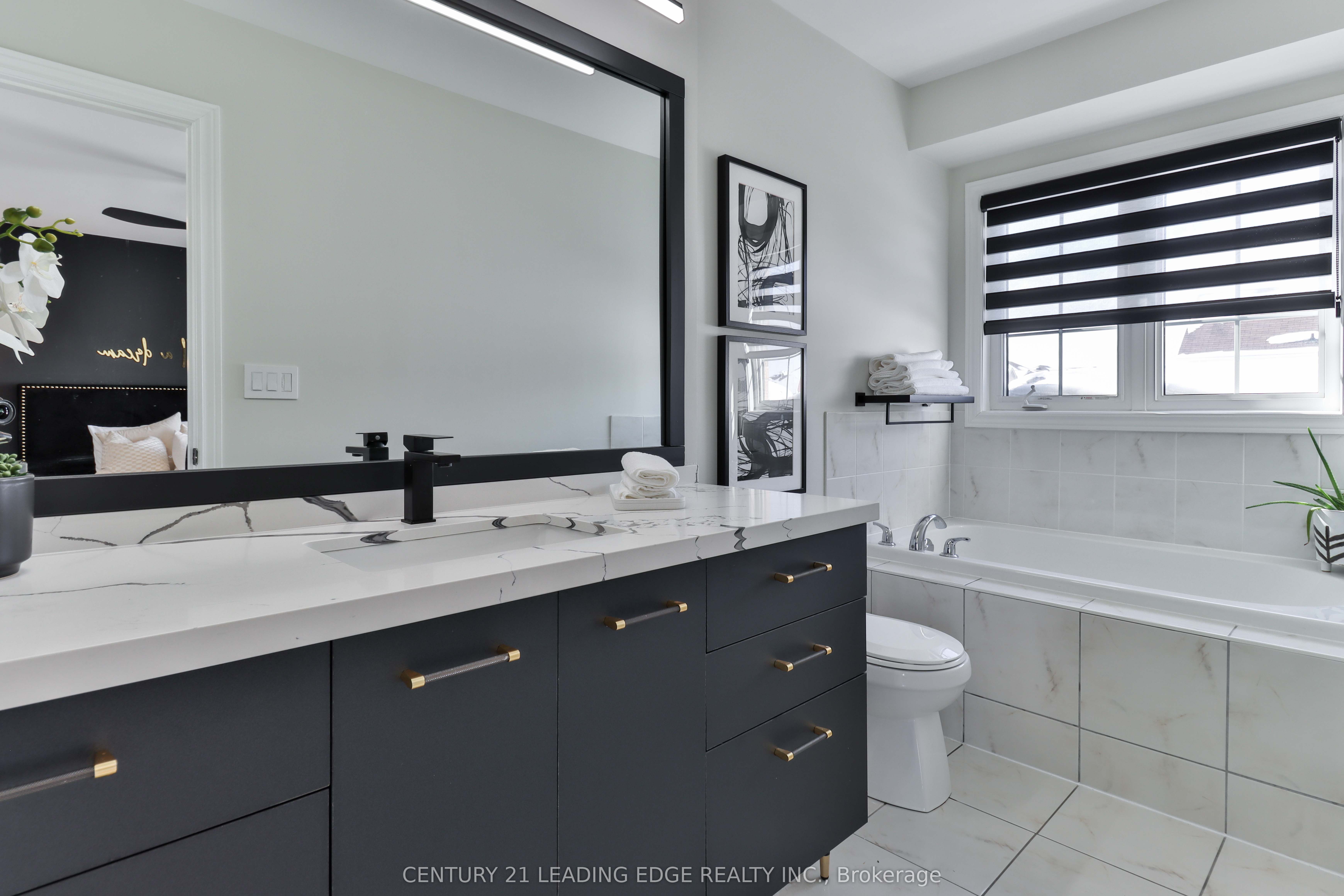 2016 Donald Cousens Parkway Property Photo 23