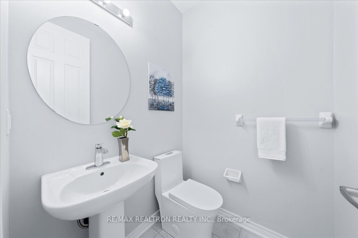 77 Gallagher Crescent Property Photo 10