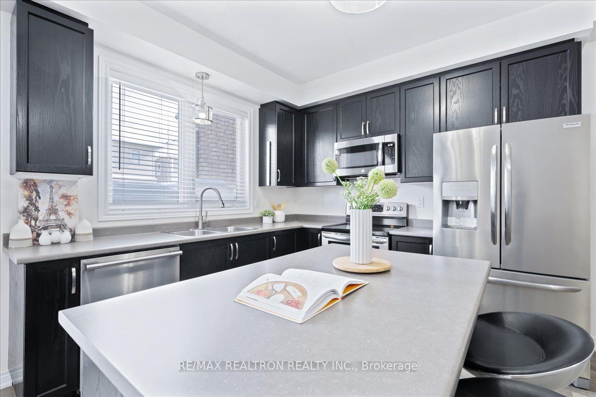 77 Gallagher Crescent Property Photo 20