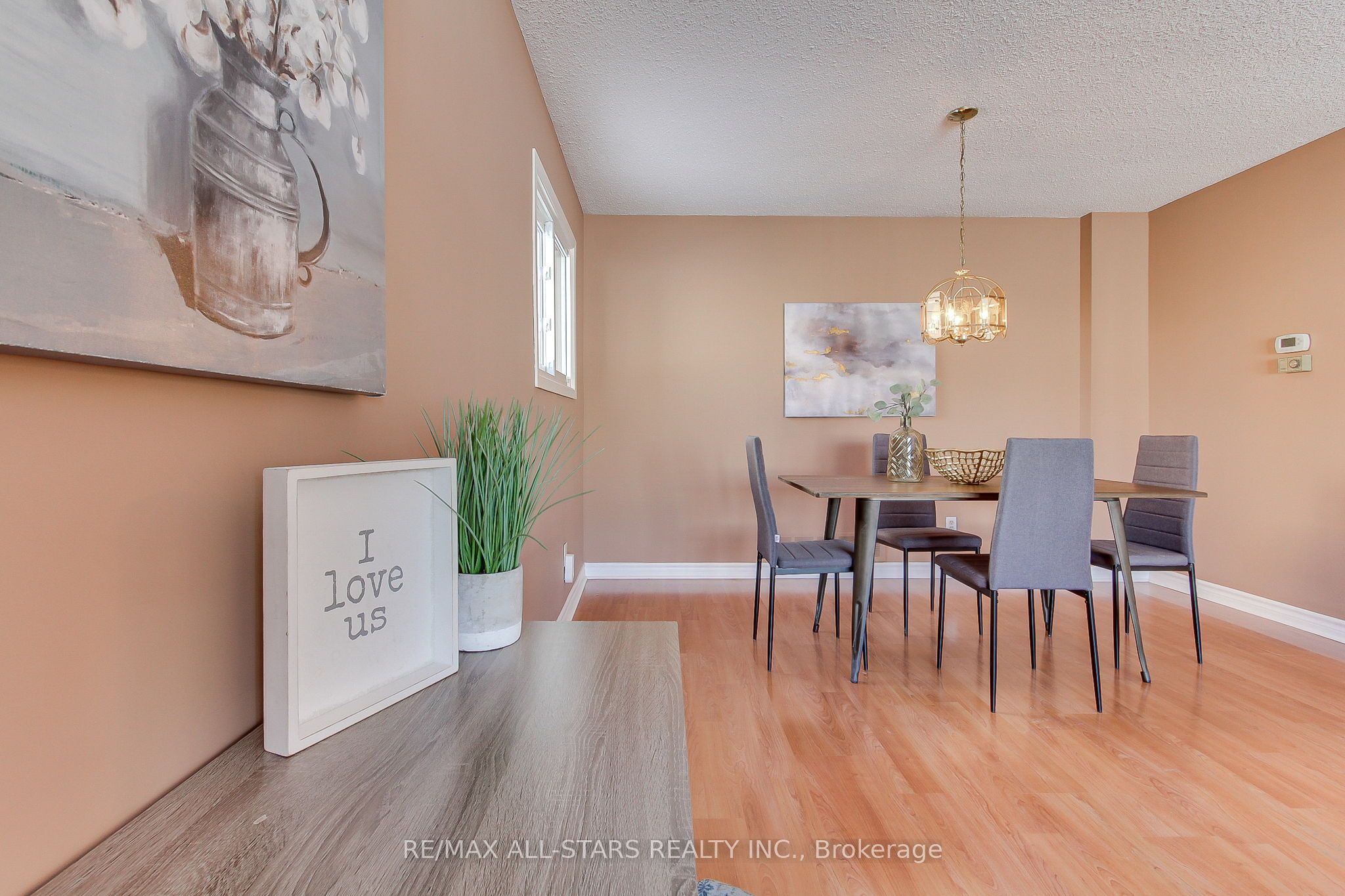 113 Lowe Boulevard Property Photo 6