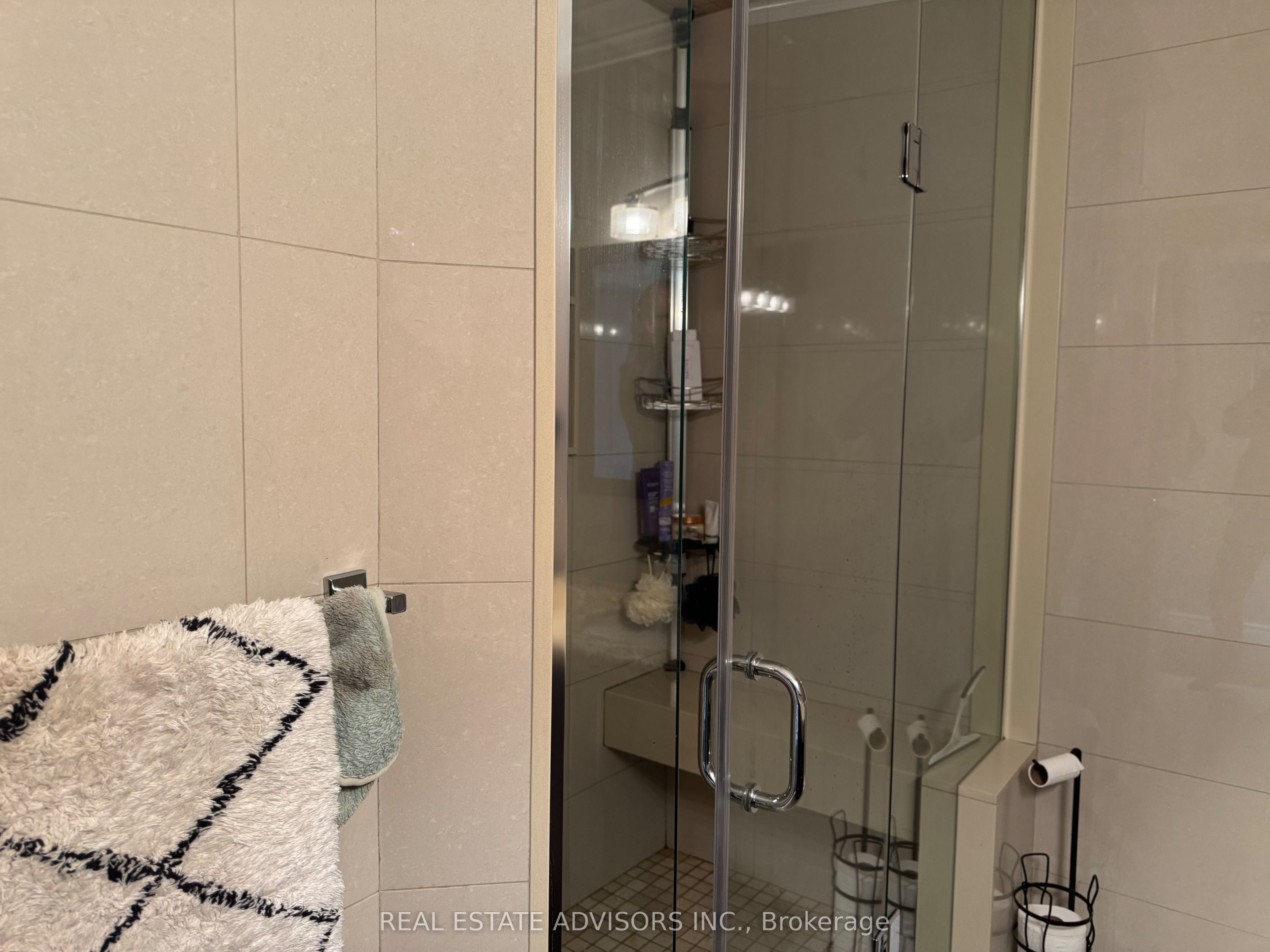 17 Agincourt Road Property Photo 9