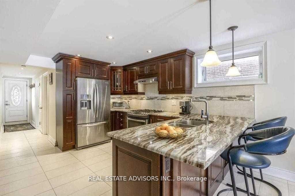 17 Agincourt Road Property Photo 20