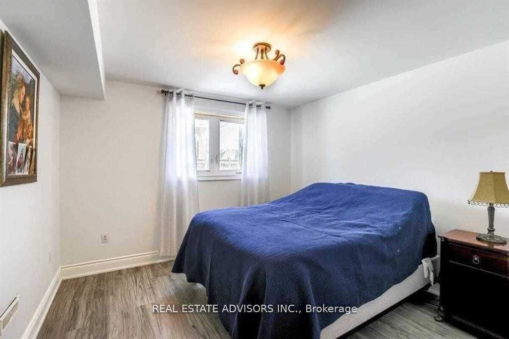 17 Agincourt Road Property Photo 24