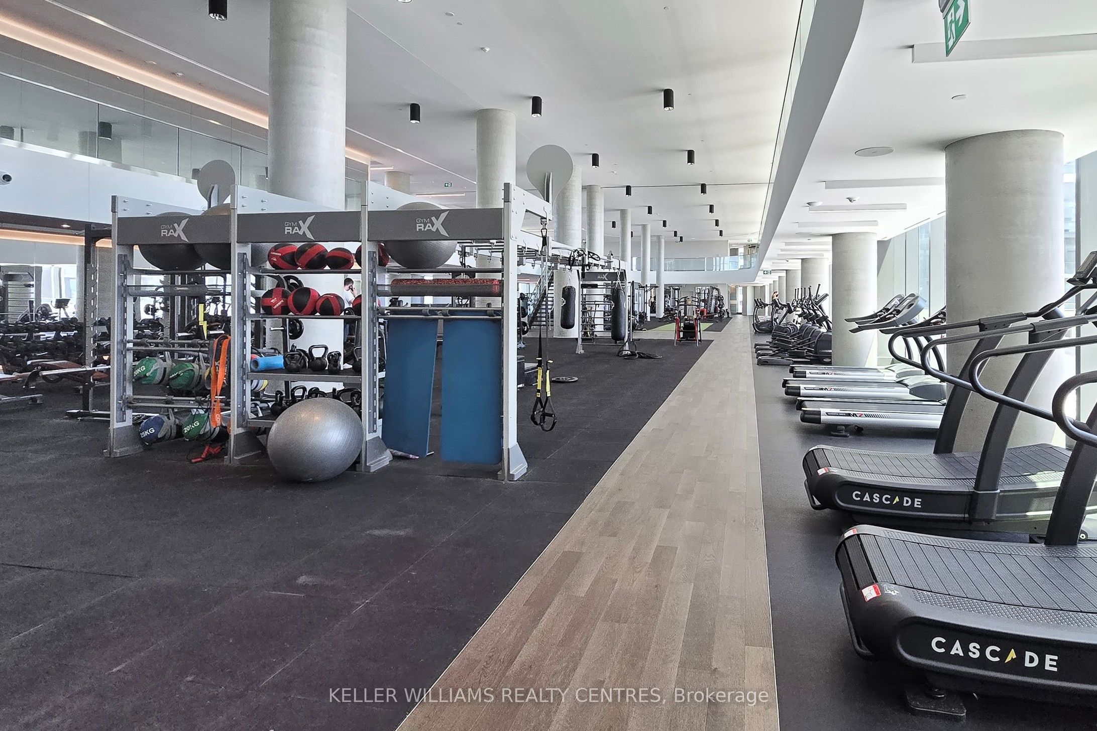 #3009 - 1000 Portage Parkway Property Photo 22