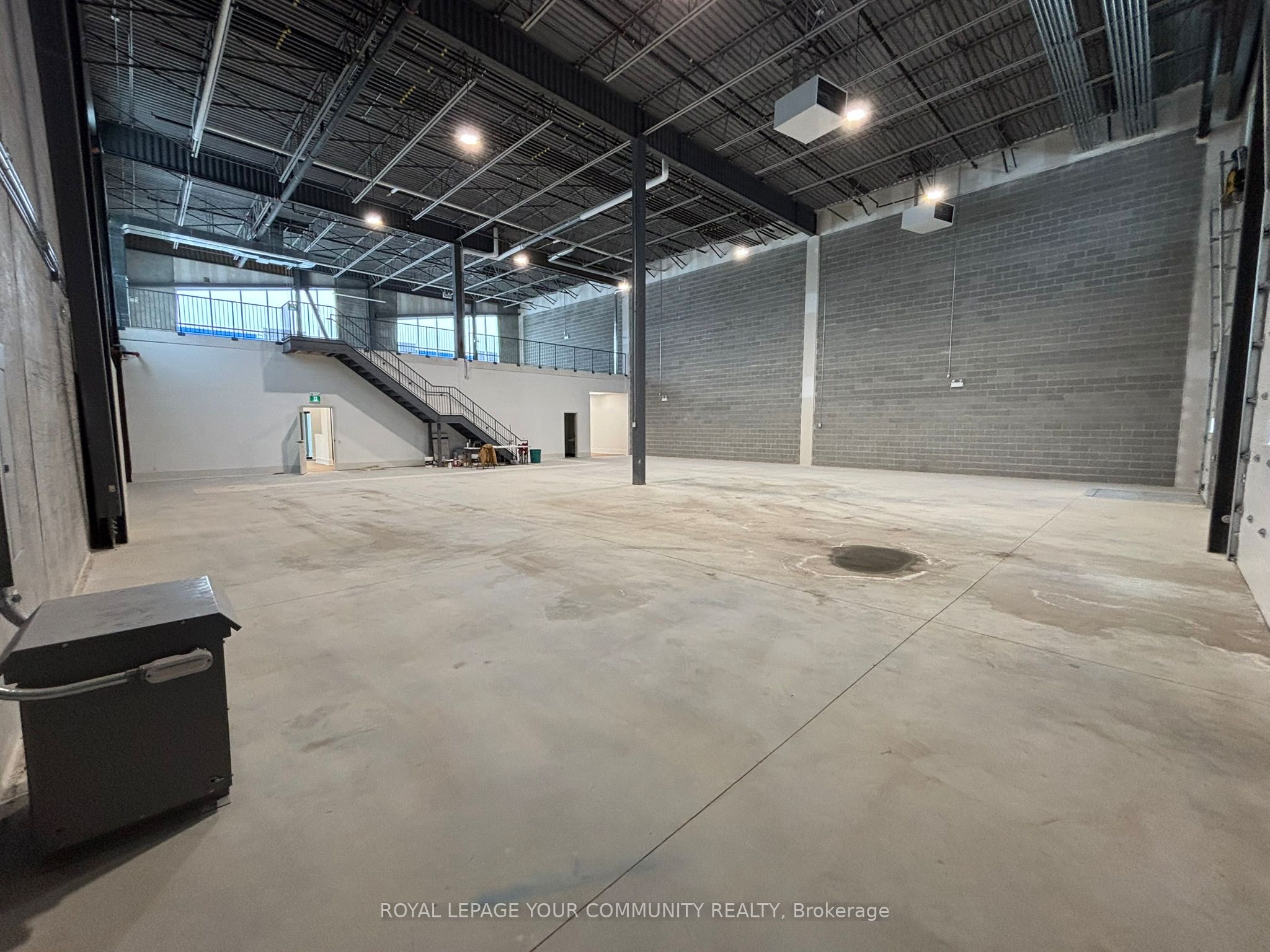 #unit 1 - 135 Addison Hall Circle Property Photo 15