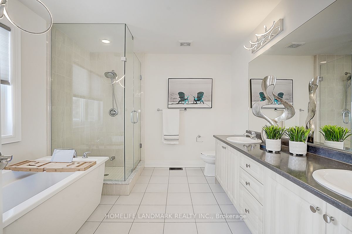862 John Street Property Photo 40