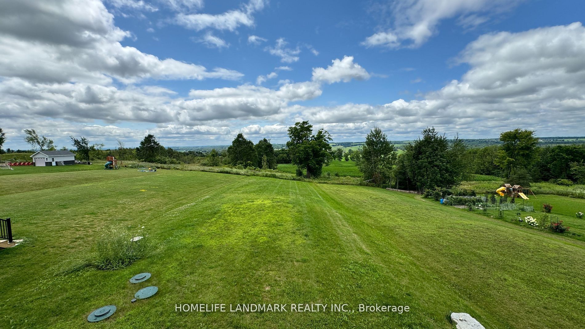 862 John Street Property Photo 50