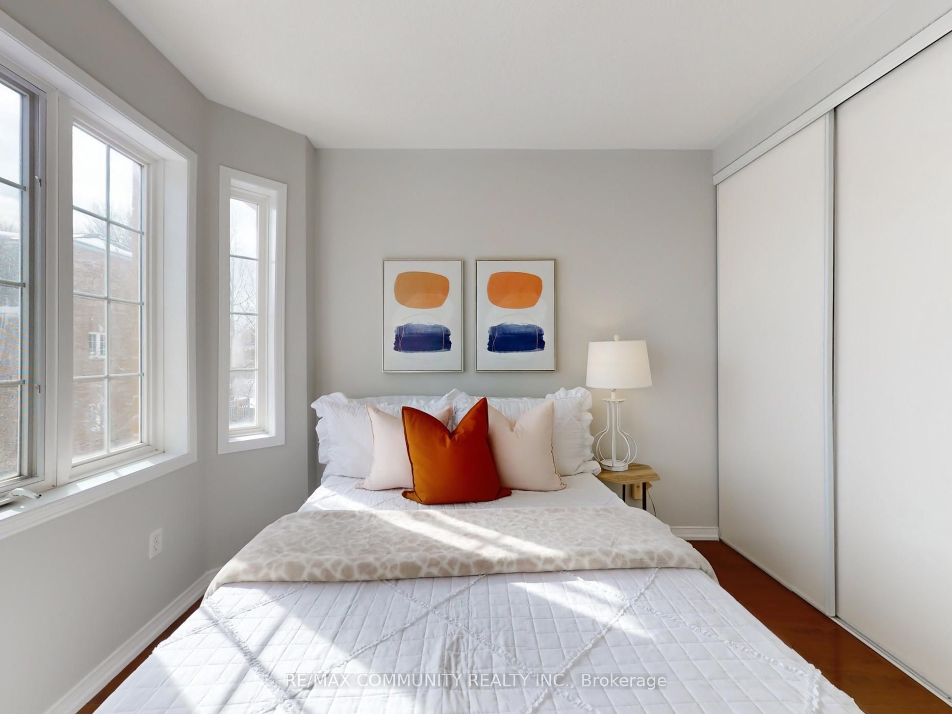 27 Bethune Way Property Photo 15