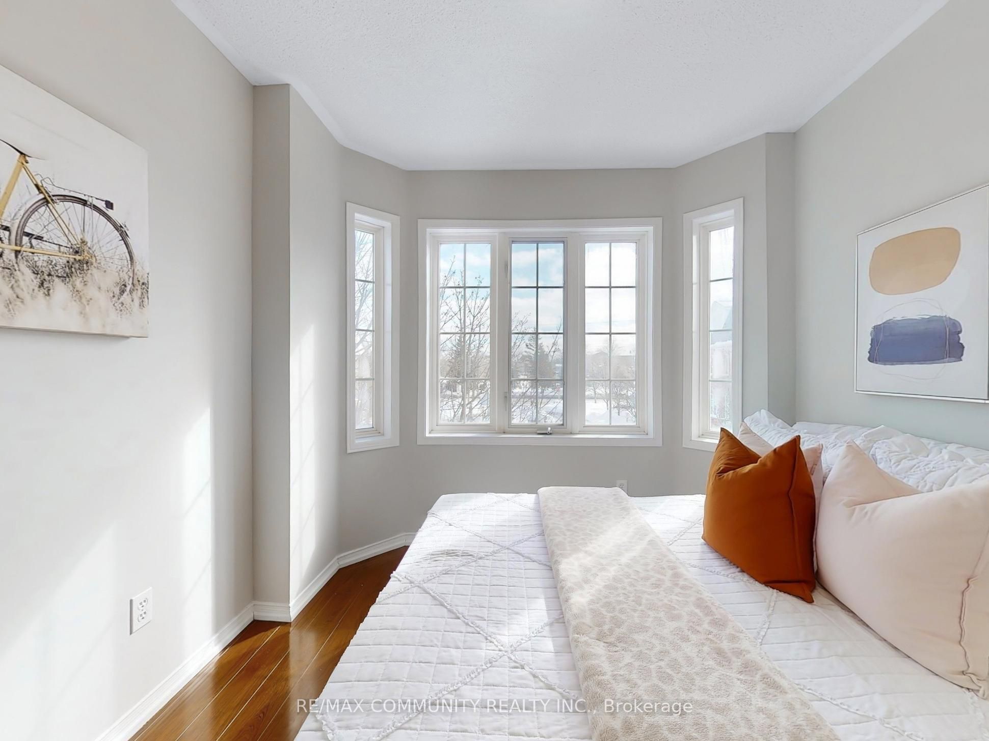 27 Bethune Way Property Photo 17