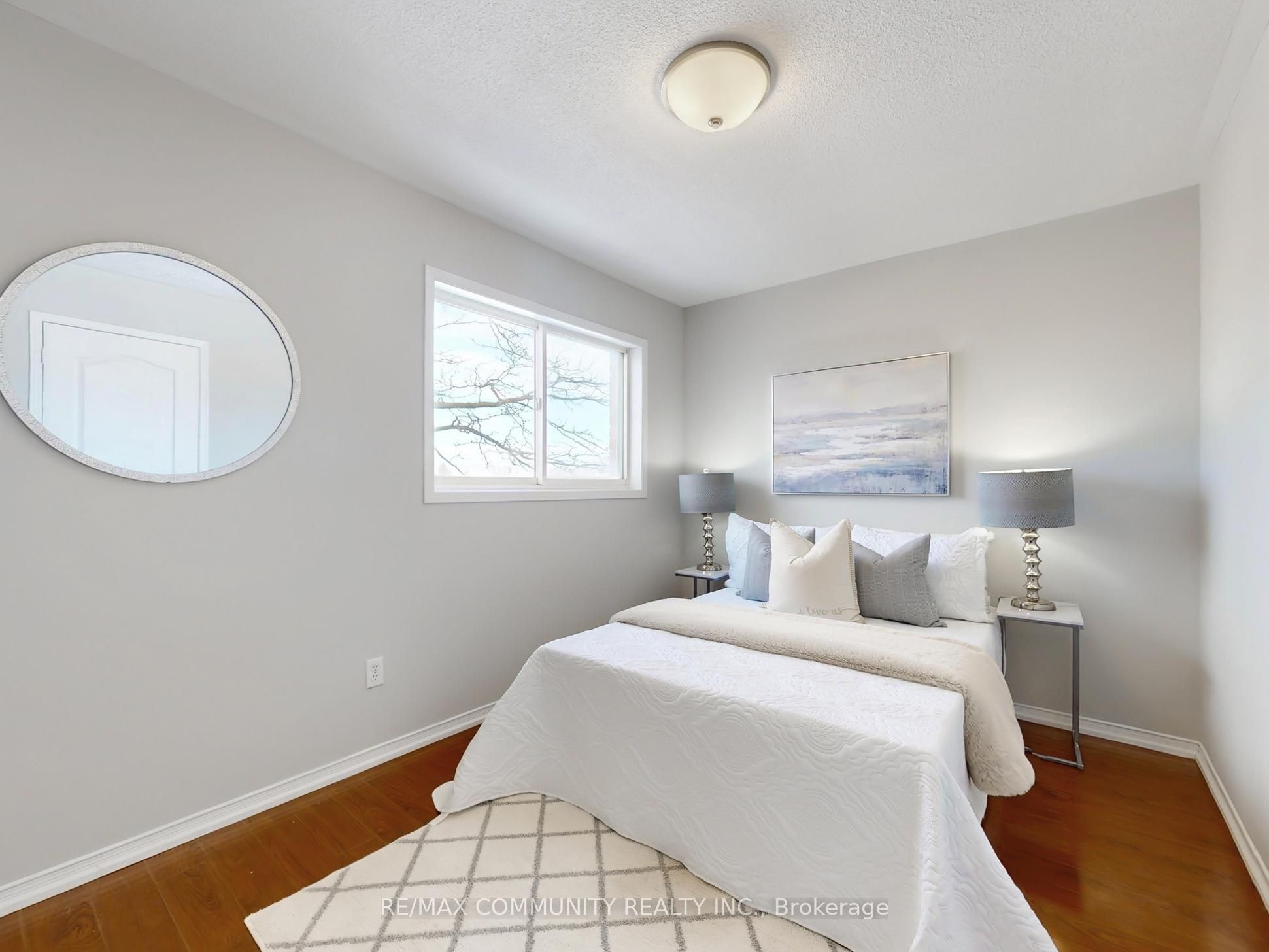 27 Bethune Way Property Photo 18