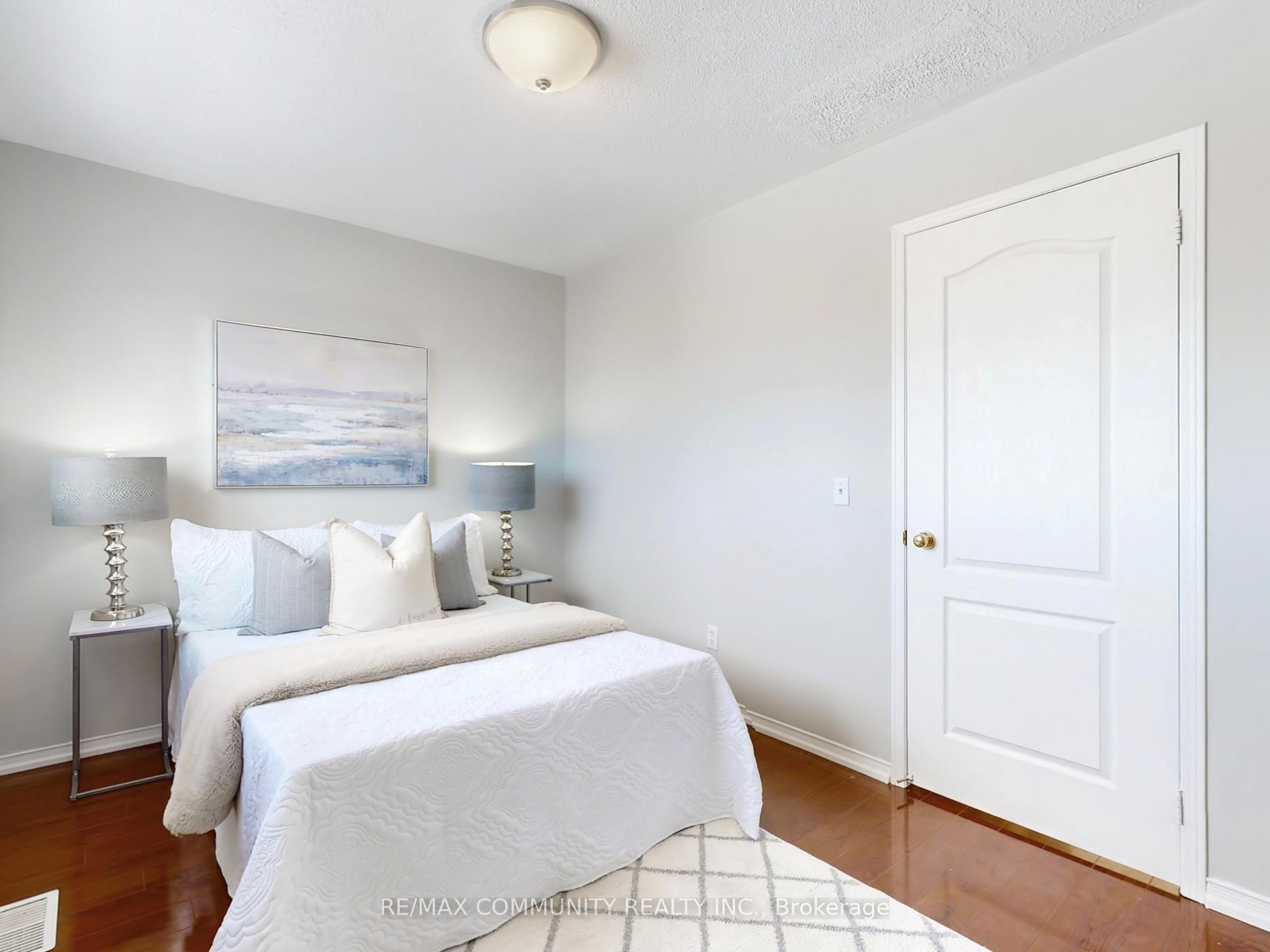 27 Bethune Way Property Photo 20