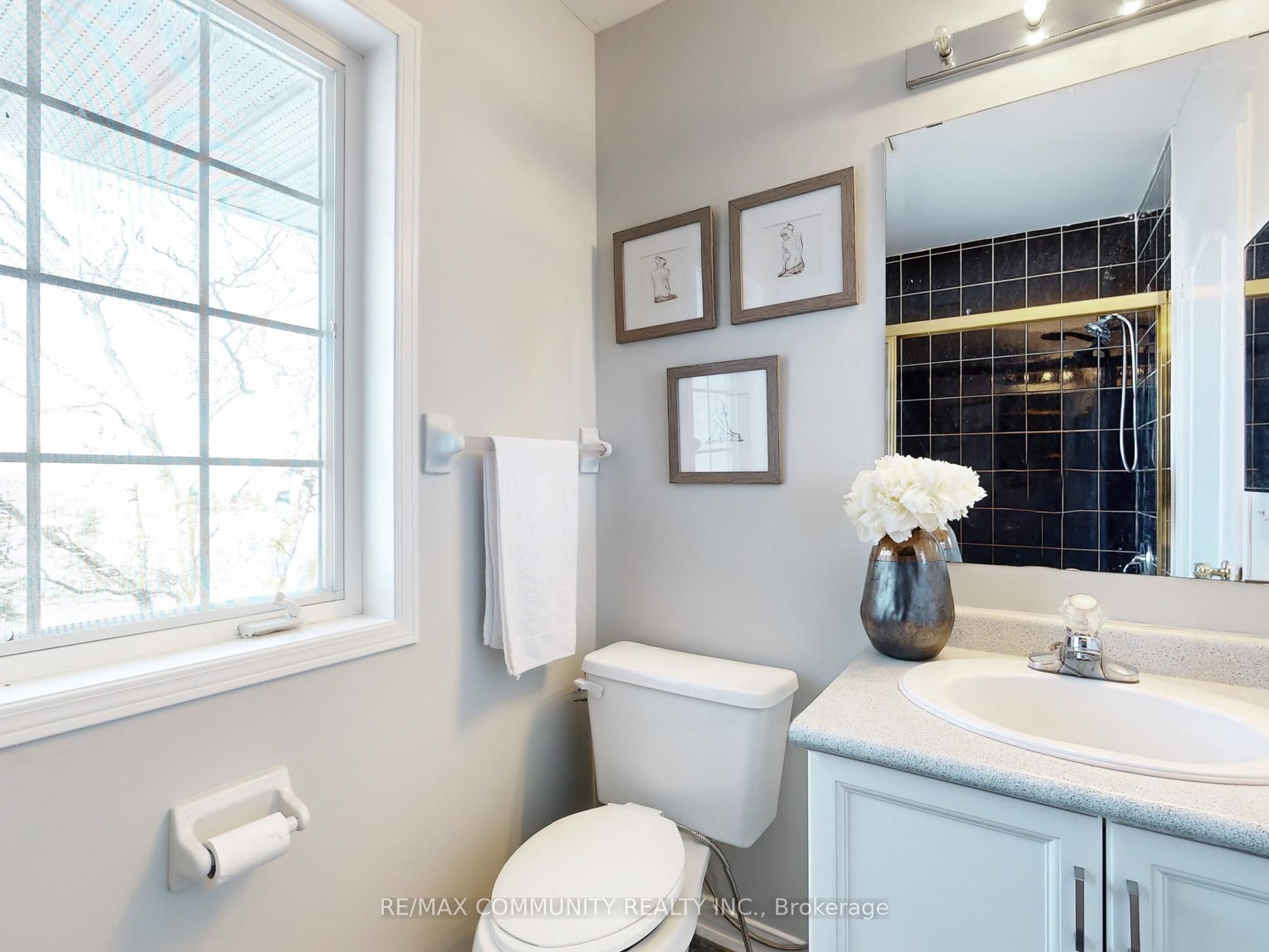 27 Bethune Way Property Photo 28