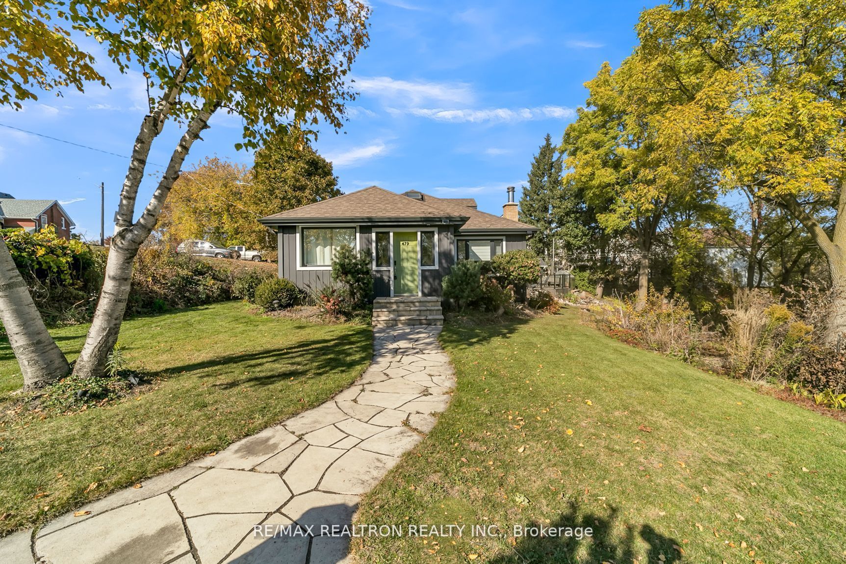 479 Millard Avenue Property Photo 1