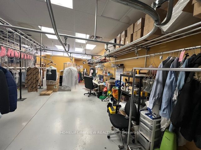 #c4 - 150 Hollidge Boulevard Property Photo 16