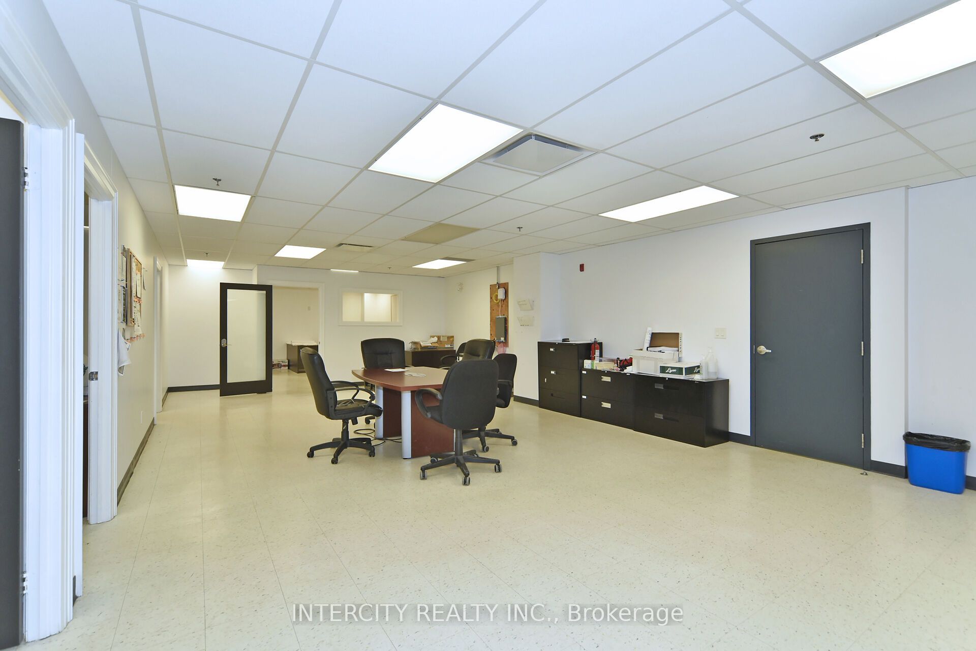 6 Ronrose Drive Property Photo 13