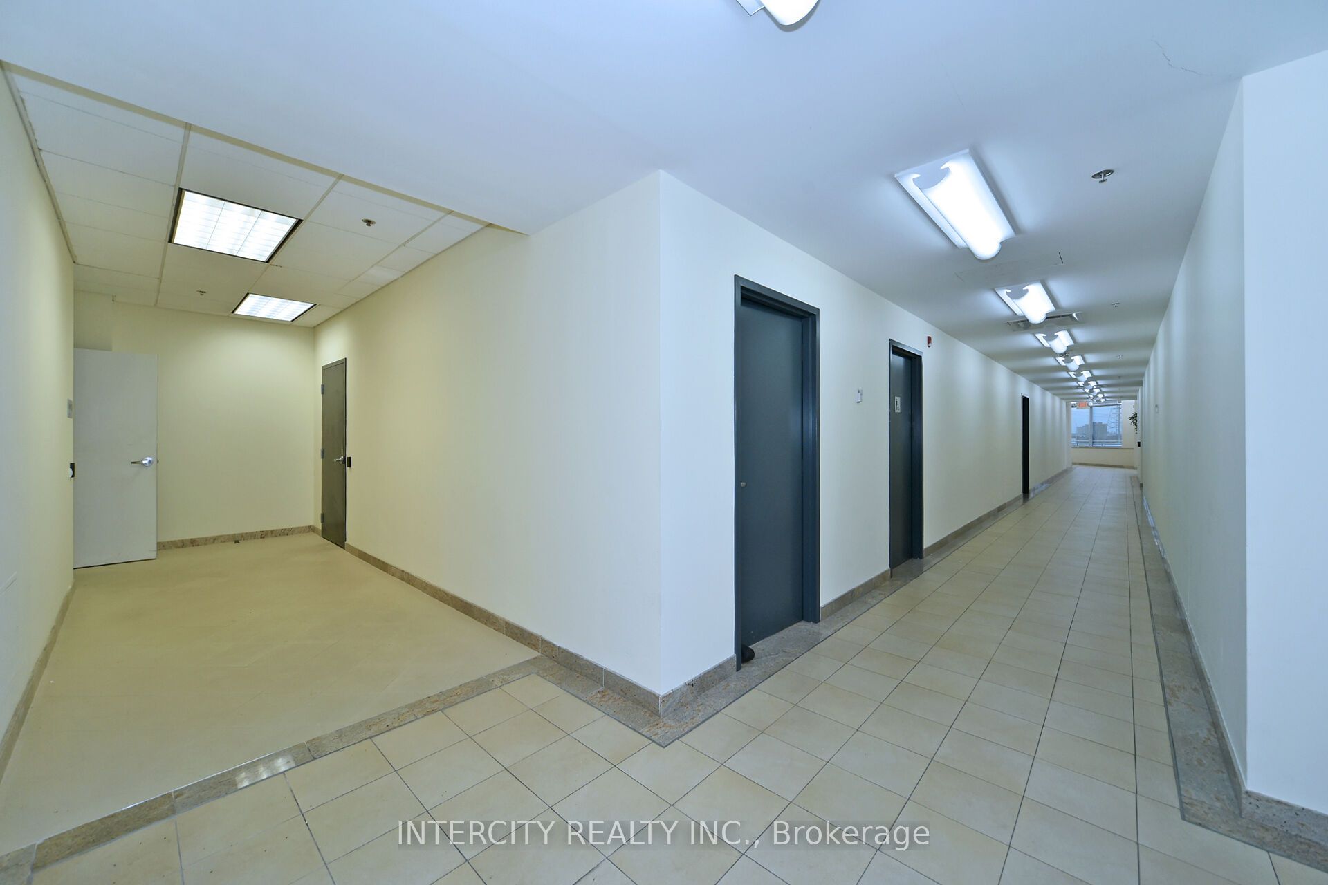 6 Ronrose Drive Property Photo 12