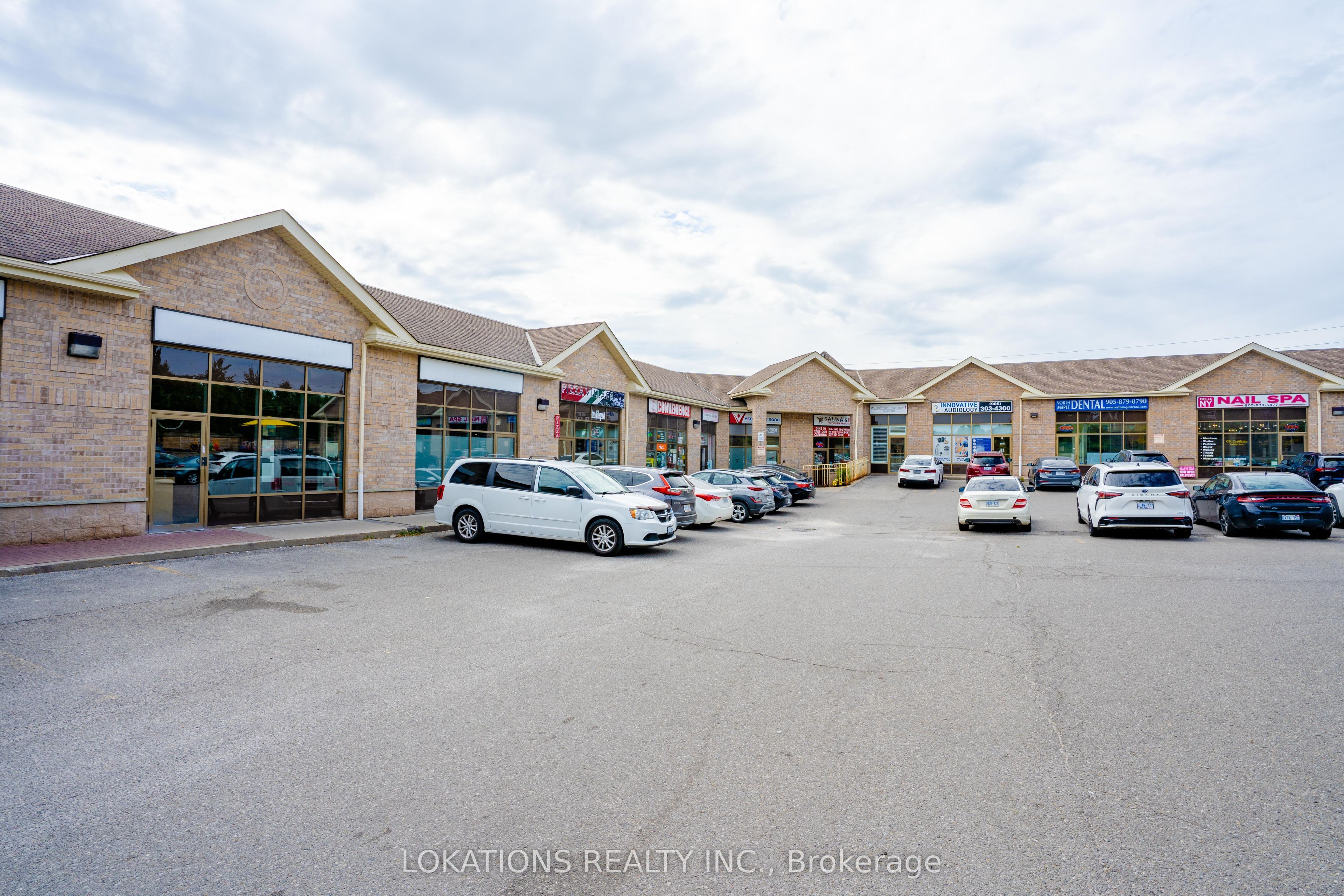 #12 - 11399 Keele Street Property Photo 4