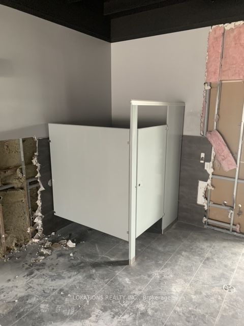 #12 - 11399 Keele Street Property Photo 12