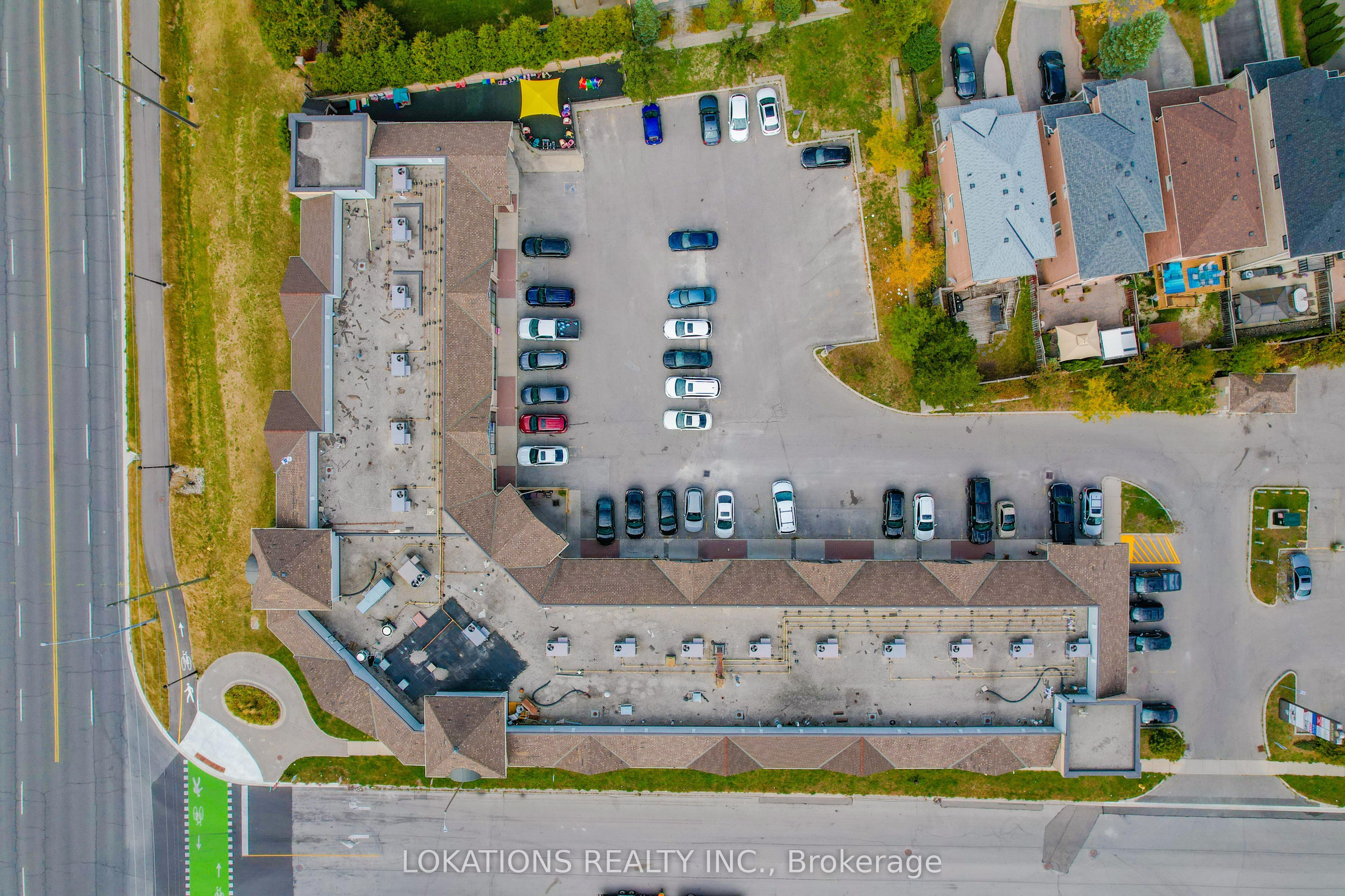 #12 - 11399 Keele Street Property Photo 14