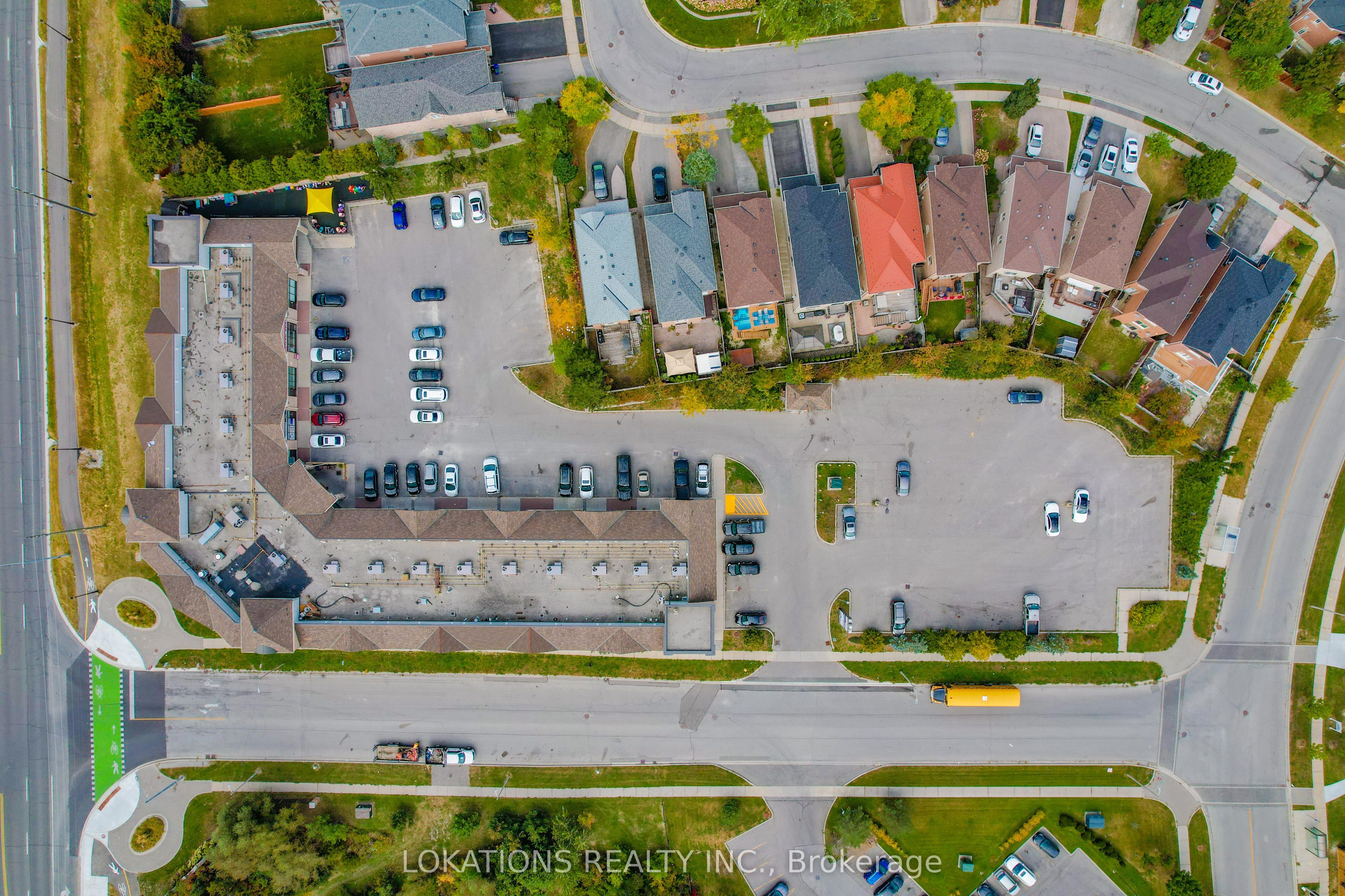 #12 - 11399 Keele Street Property Photo 15