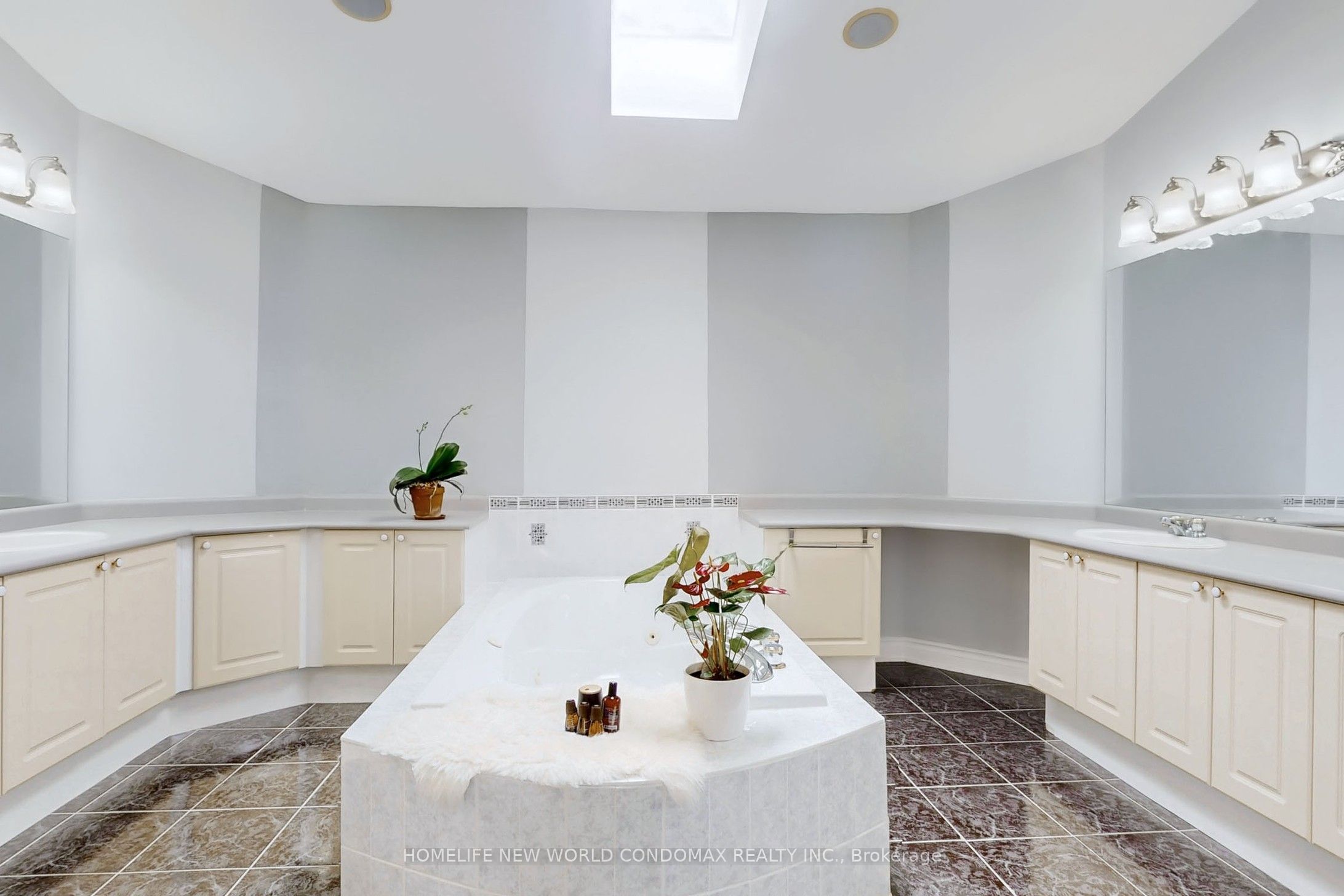 57 Babak Boulevard Property Photo 25