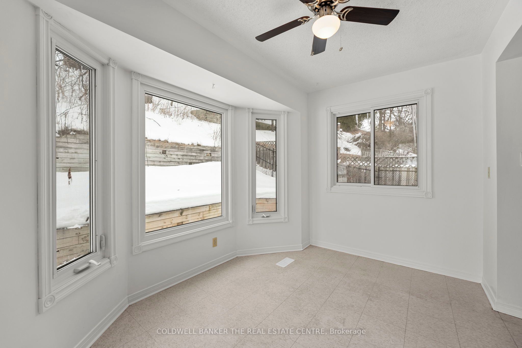 114 Collings Ave Property Photo 14