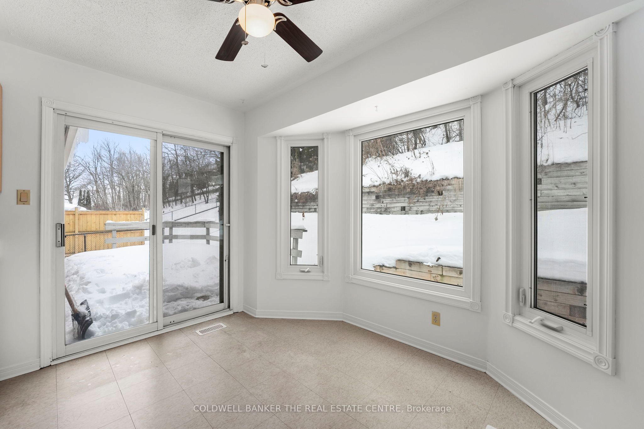 114 Collings Ave Property Photo 15