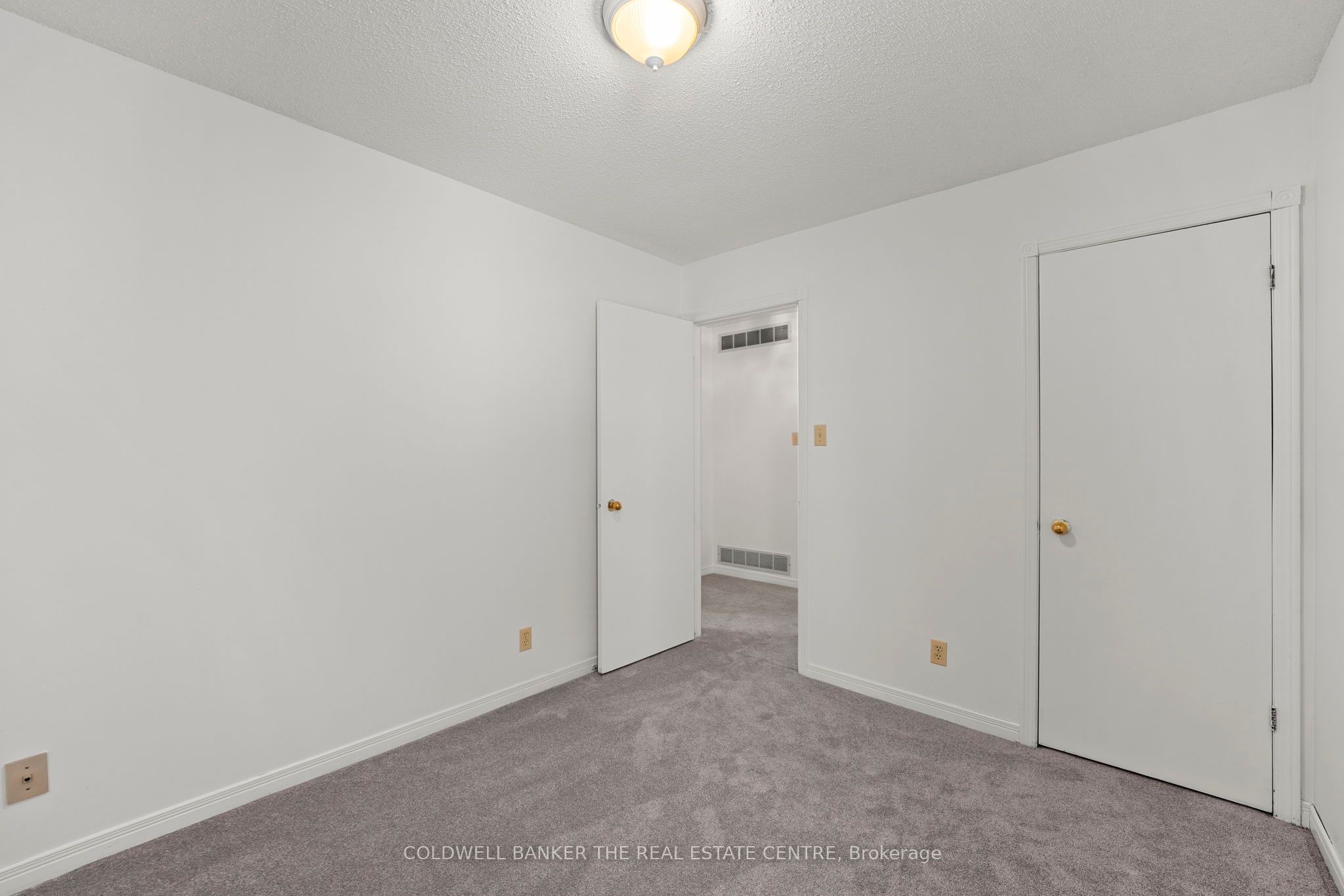 114 Collings Ave Property Photo 23