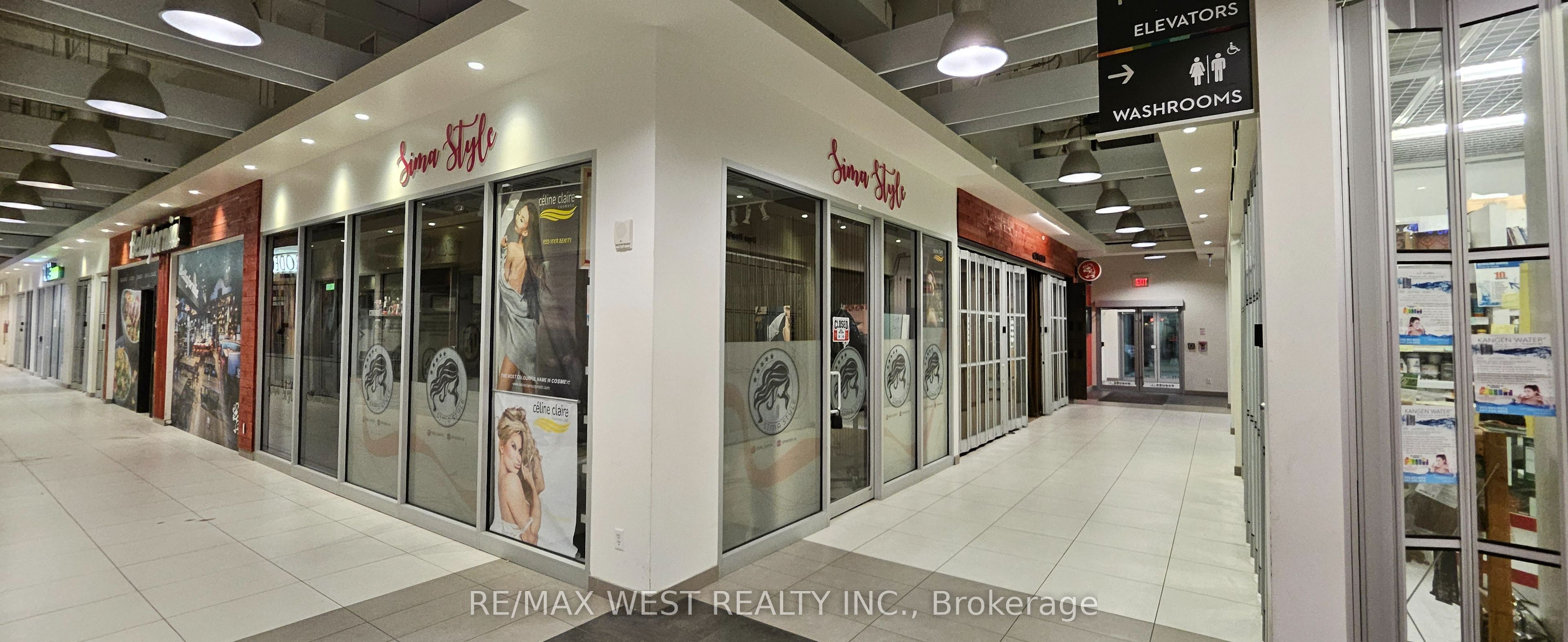 #104 - 7181 Yonge Street Property Photo 1