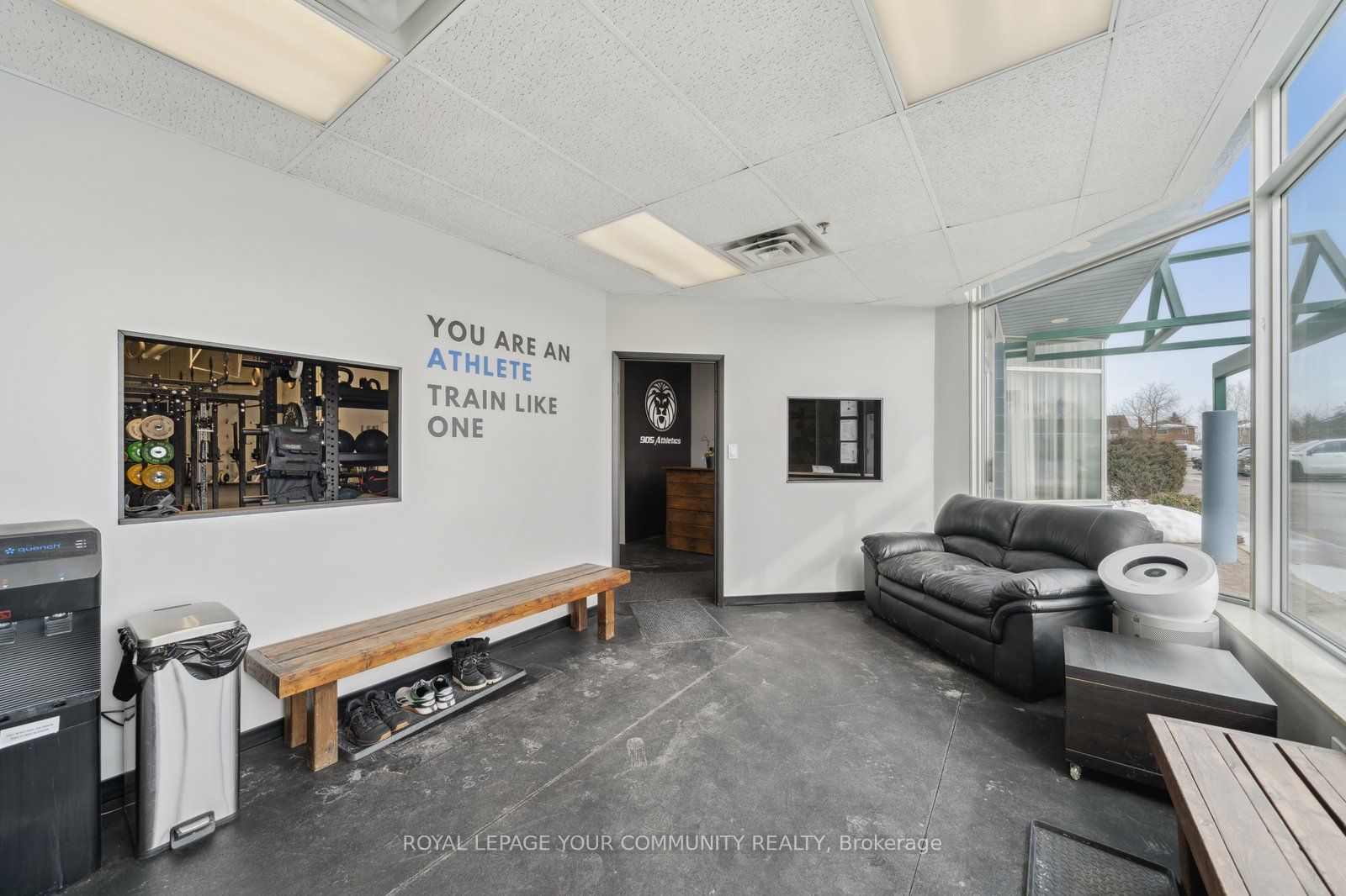 #8 - 561 Edward Avenue Property Photo 10