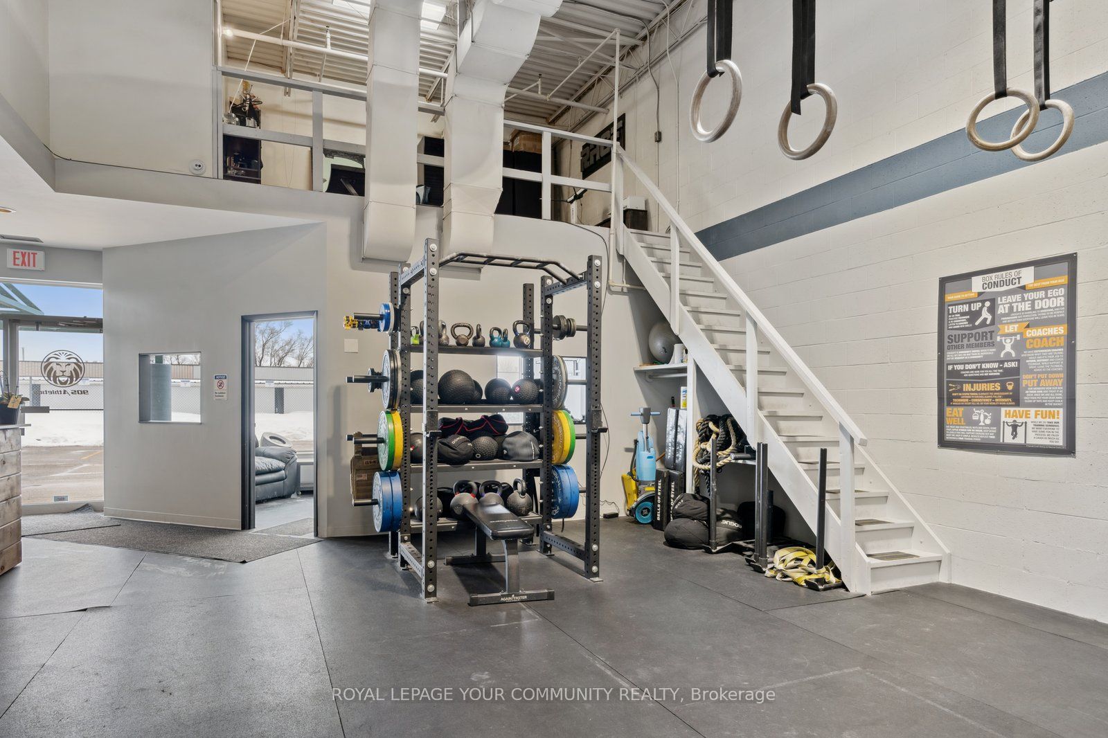#8 - 561 Edward Avenue Property Photo 25
