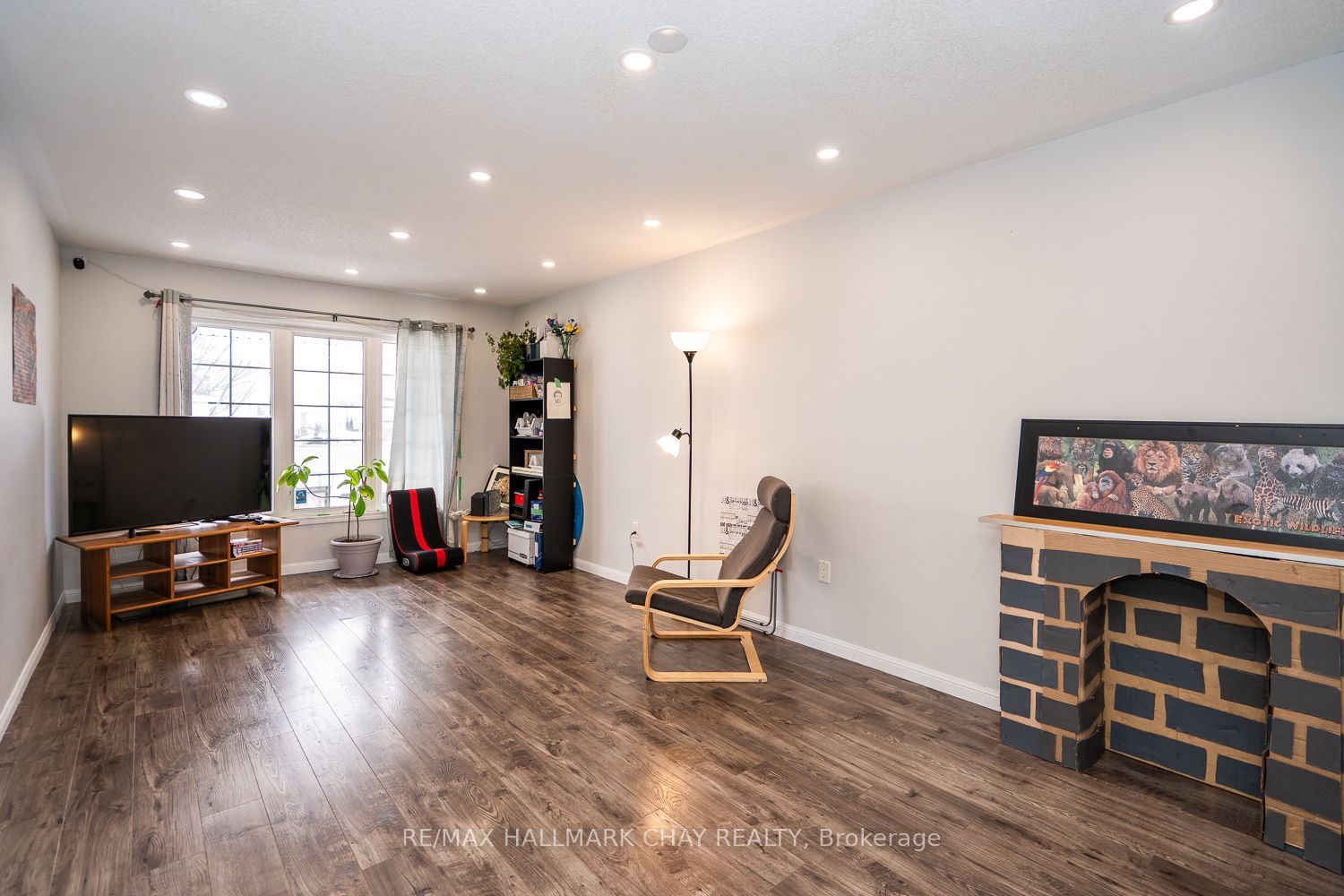 38 Steele Street Property Photo 15