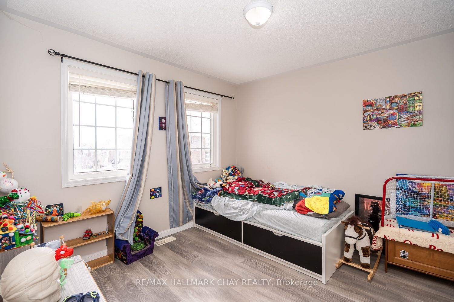 38 Steele Street Property Photo 26
