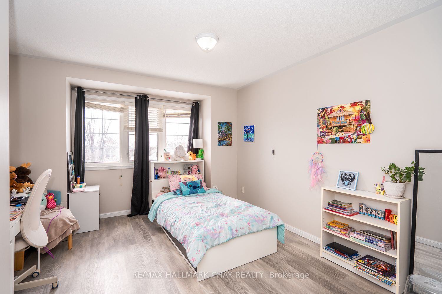 38 Steele Street Property Photo 28