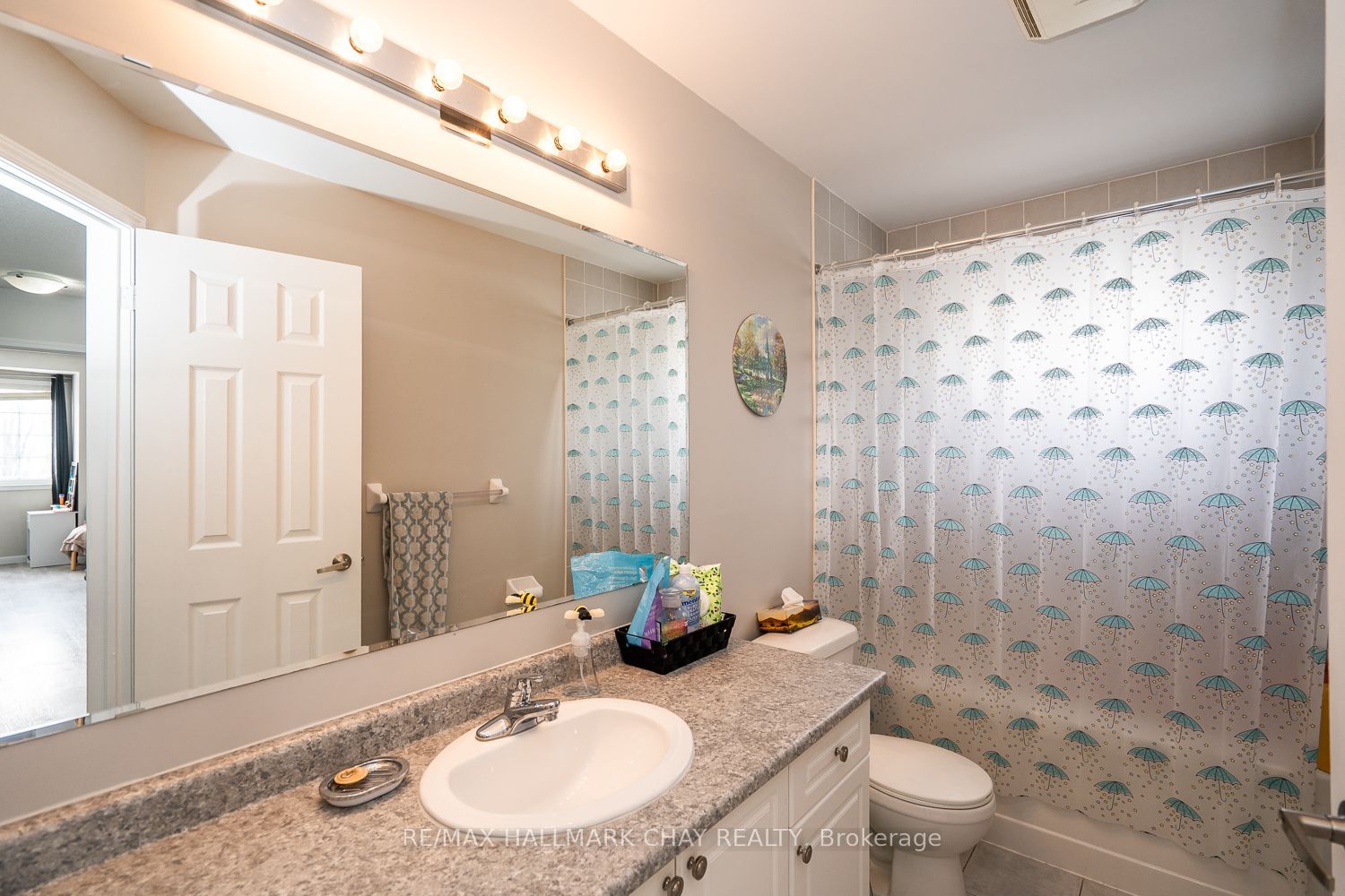 38 Steele Street Property Photo 30