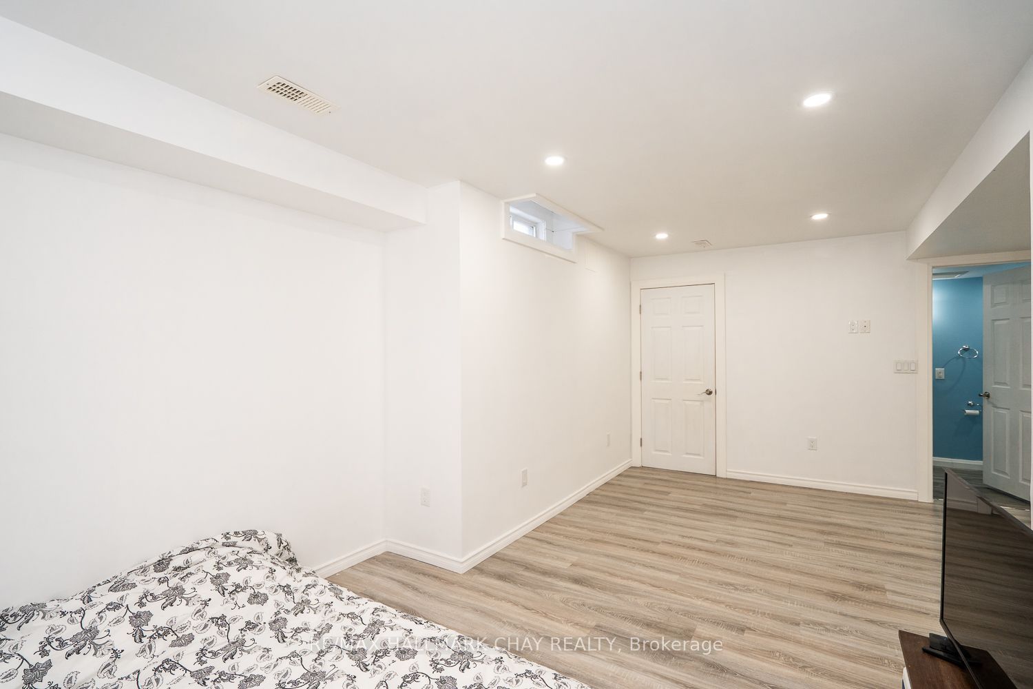 38 Steele Street Property Photo 42