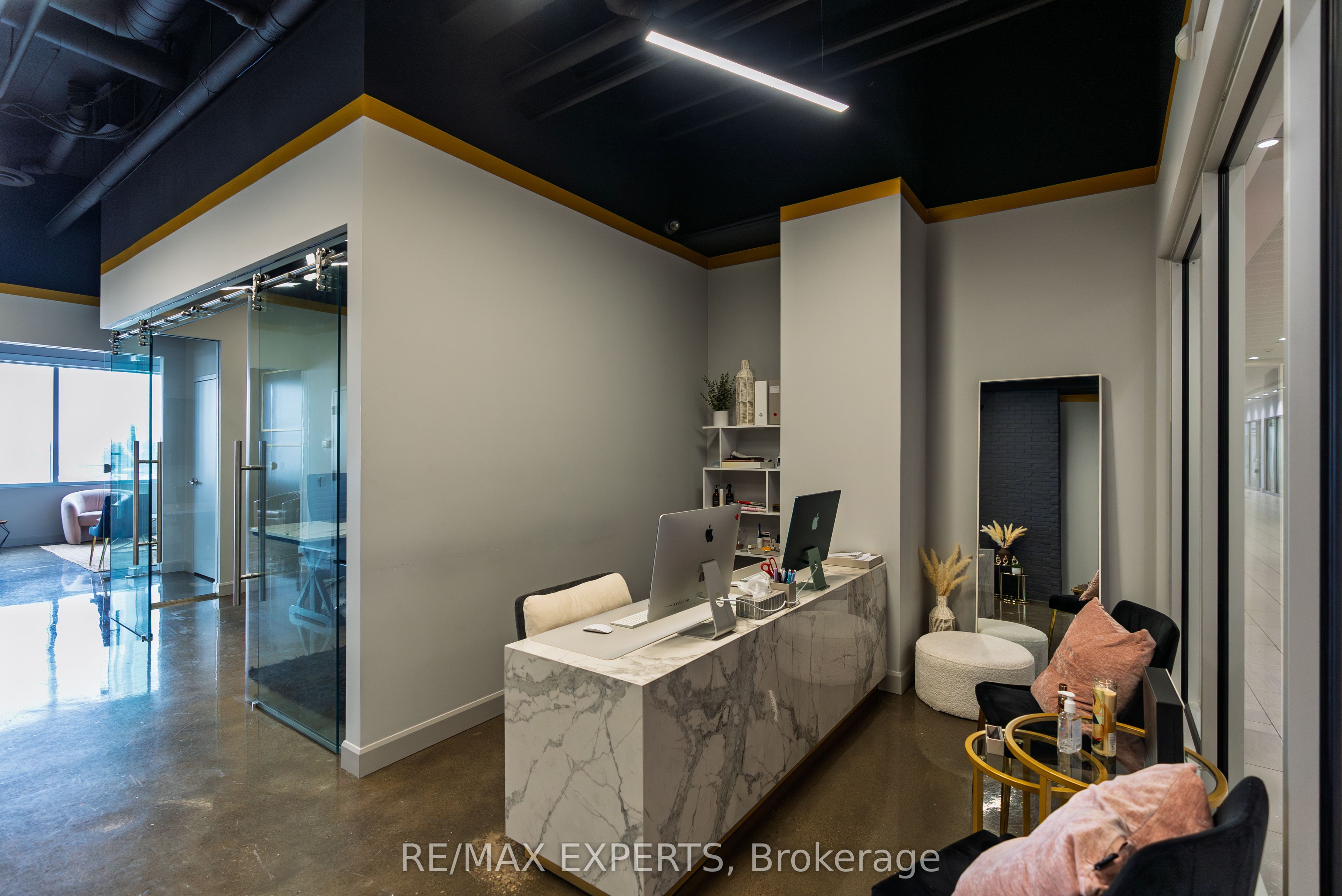 #207 - 7777 Weston Road Property Photo 17
