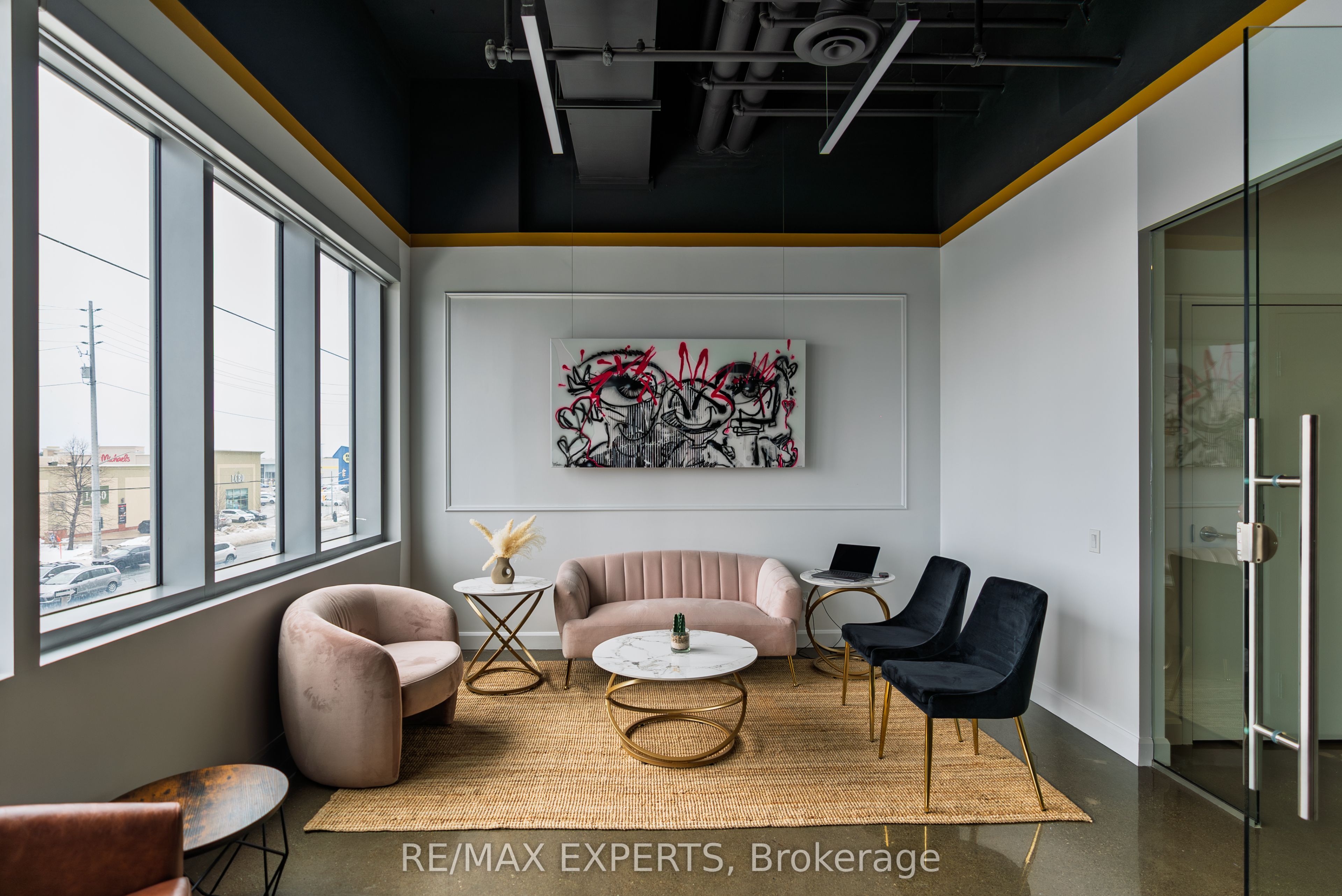 #207 - 7777 Weston Road Property Photo 36