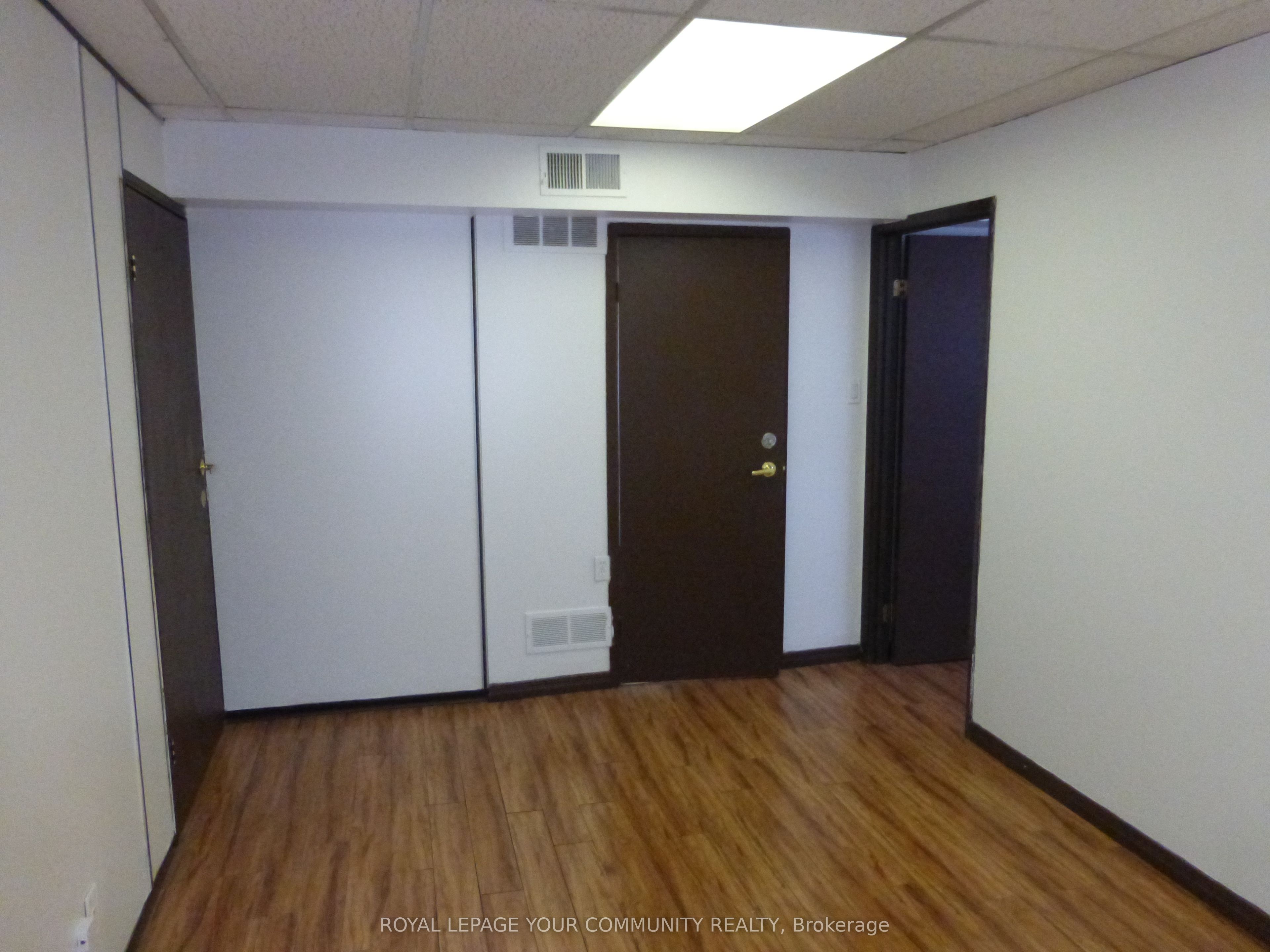 6060 7 Property Photo 7