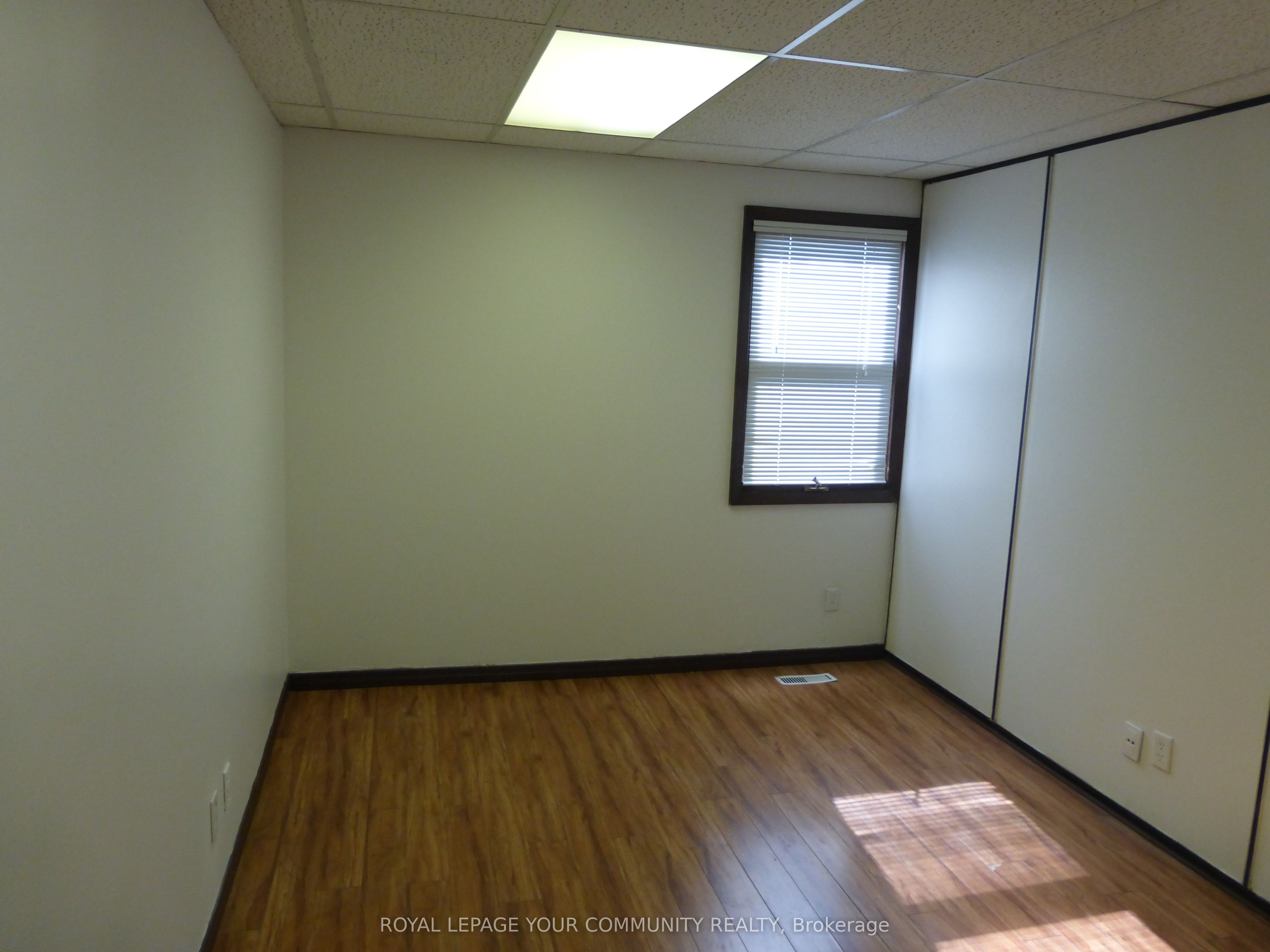 6060 7 Property Photo 13