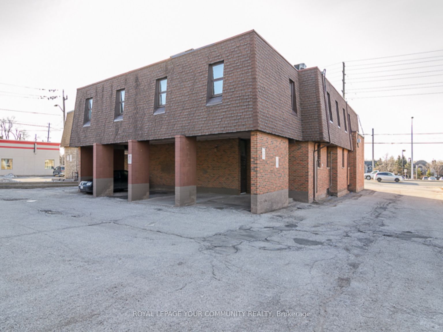 6060 7 Property Photo 14