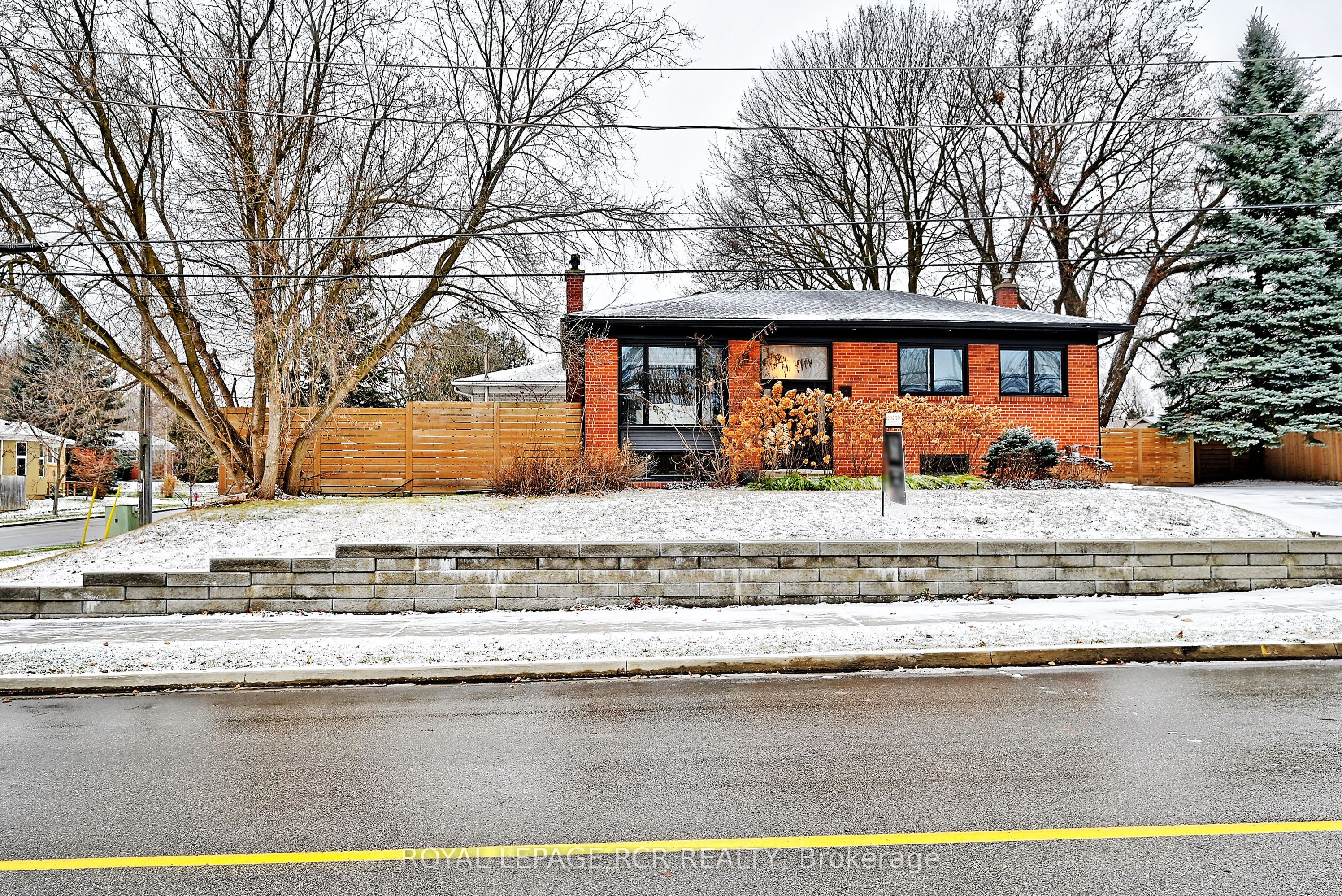 93 Queen Street Property Photo 1